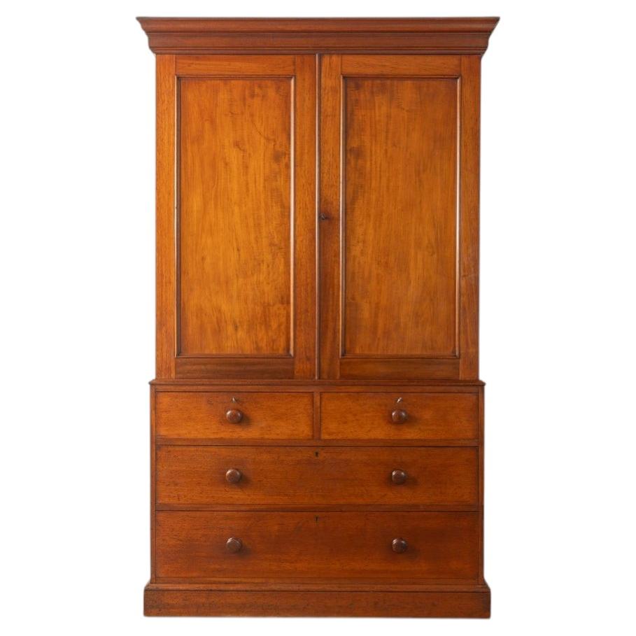1840s Linen Press laundry cabinet, Vintage