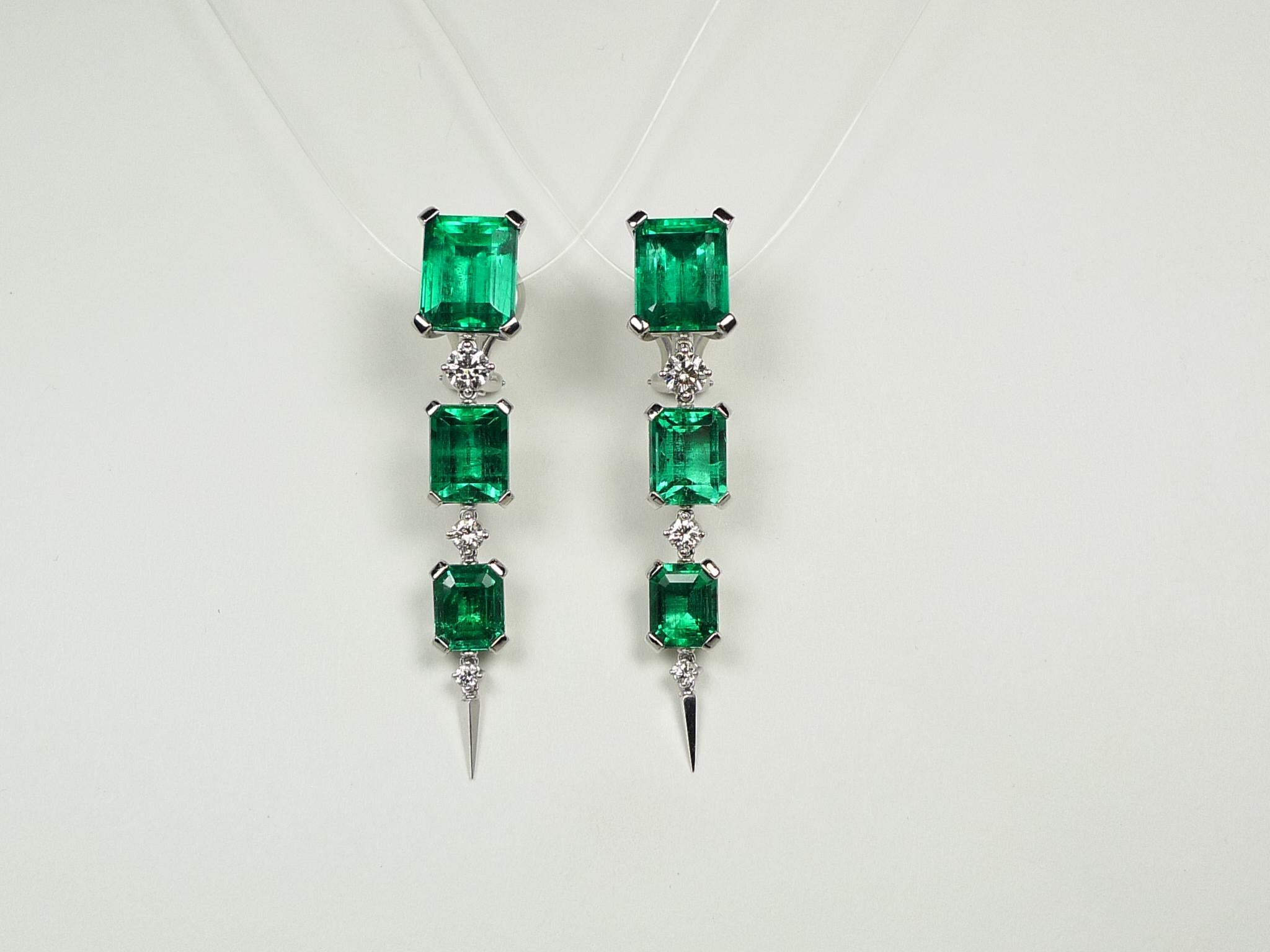 Contemporary 18.41 Carat Natural Colombian Emerald White Gold Diamond Earrings For Sale
