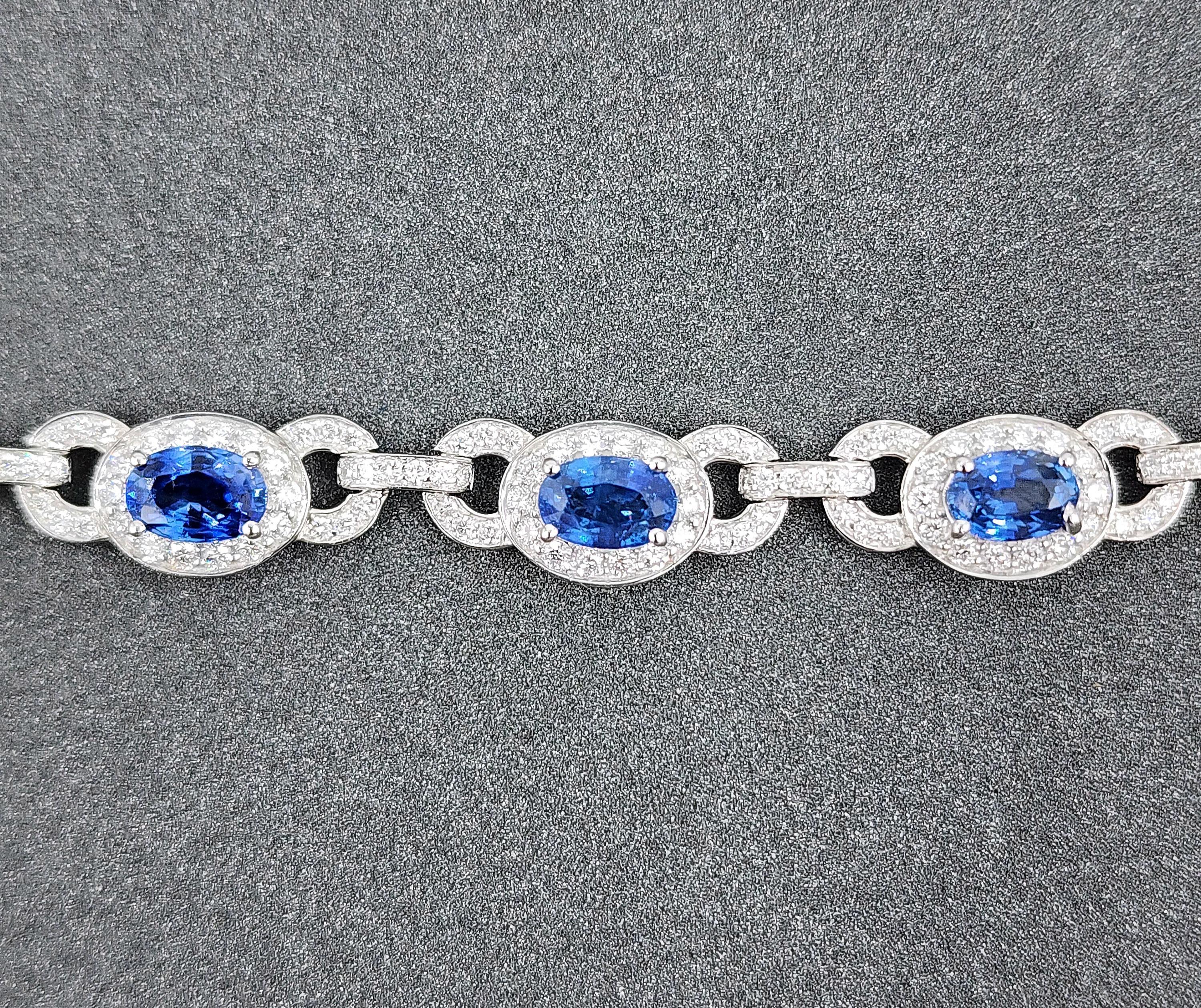 18.35 ct Natural Sapphire & Diamond Necklace In New Condition For Sale In Chicago, IL
