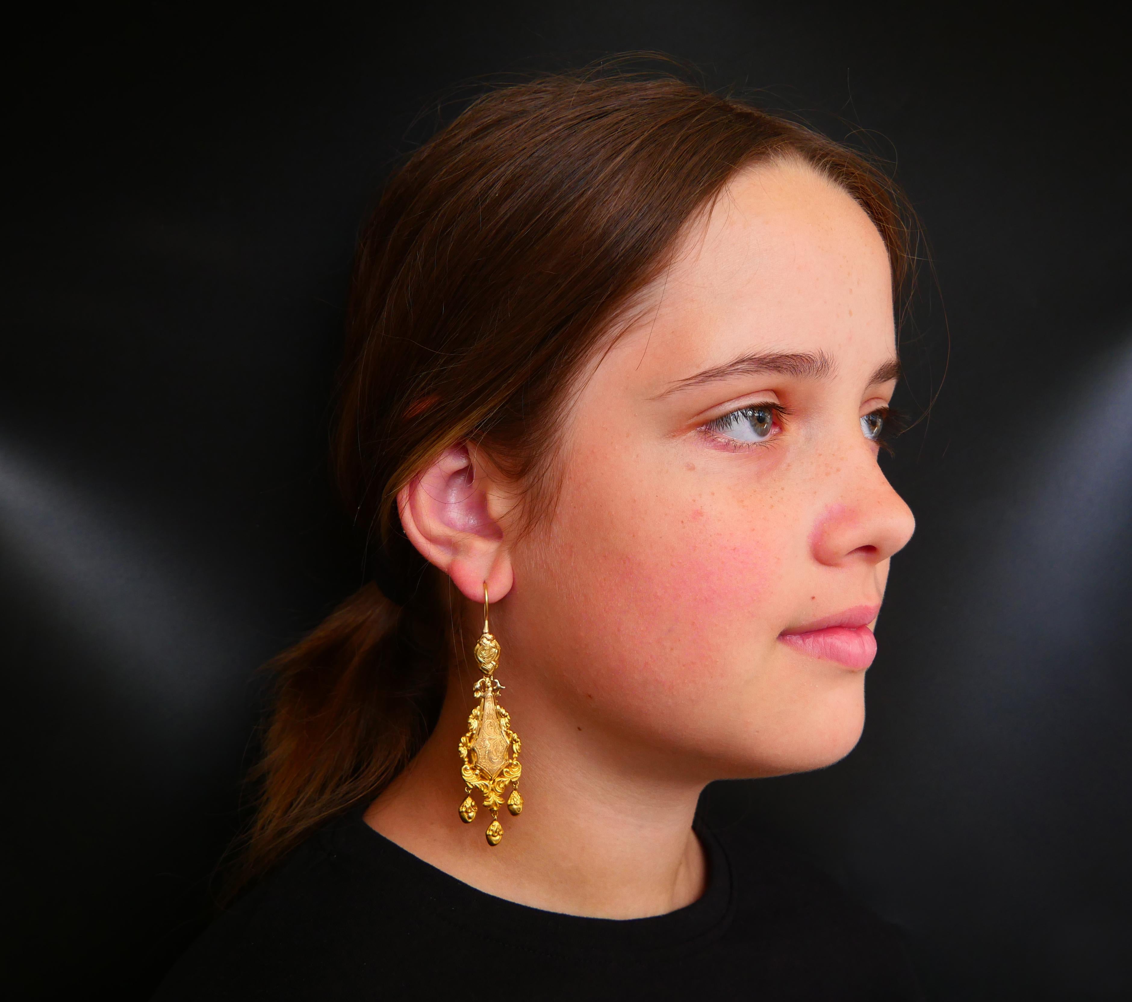Arts and Crafts 1845 Nordic earrings solid 18K Yellow Gold / 7.3 gr For Sale