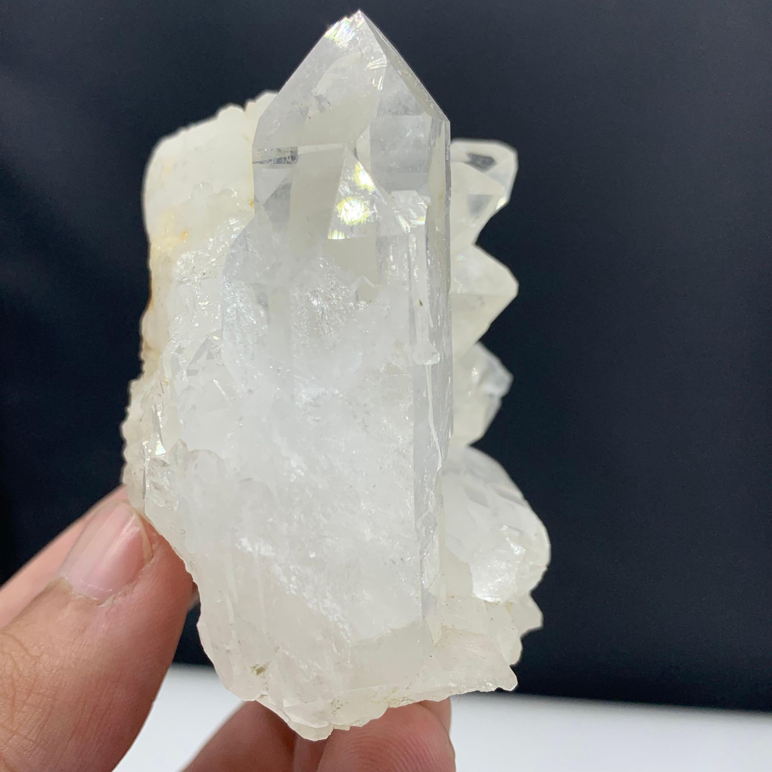 Rock Crystal 184.68 Gram Pretty Fadan Quartz Specimen From Balochistan, Pakistan  For Sale