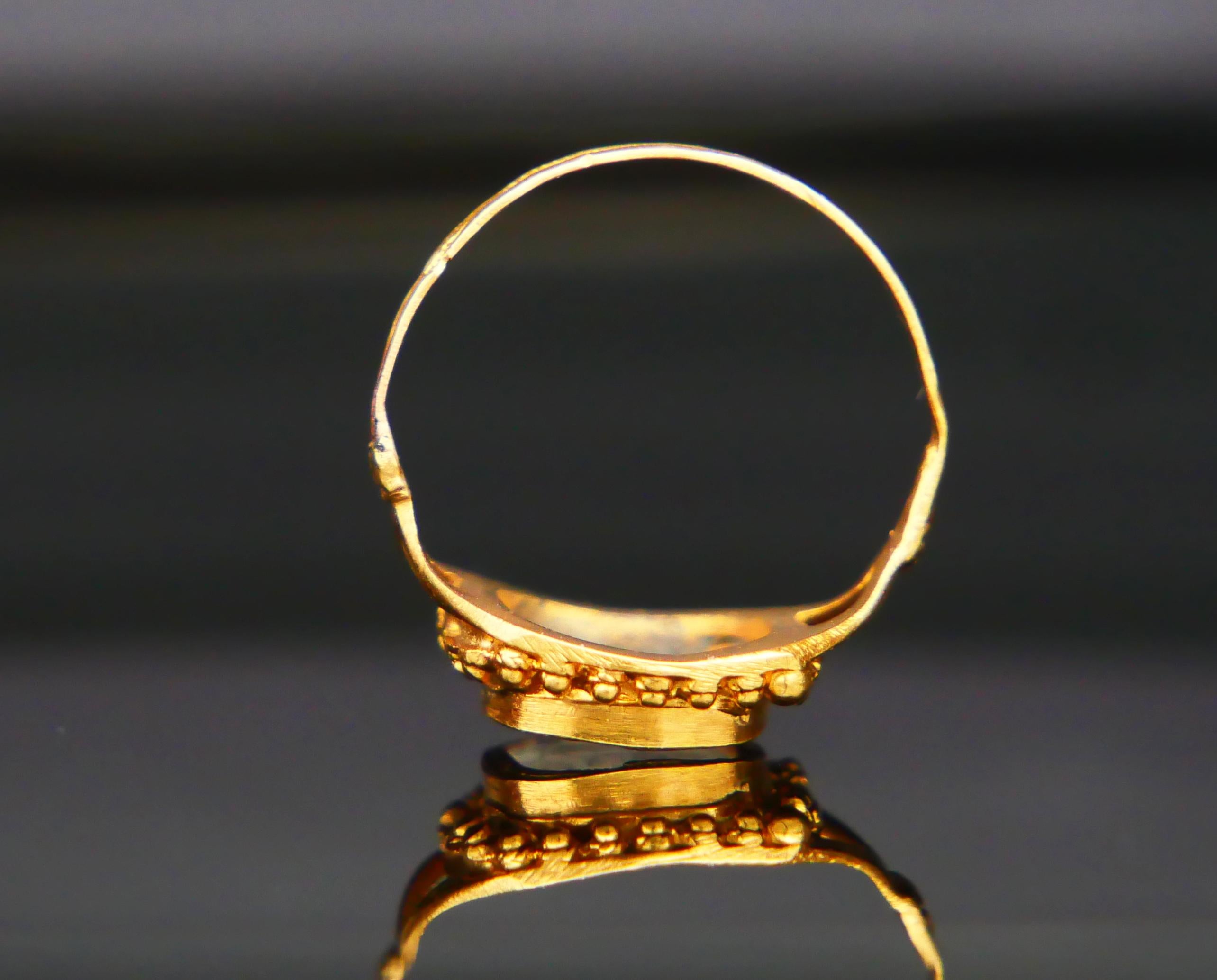 1848 Ring Signet Intaglio Faith Love Hope Glass 18K Gold US4.5 / 2.35 gr For Sale 2