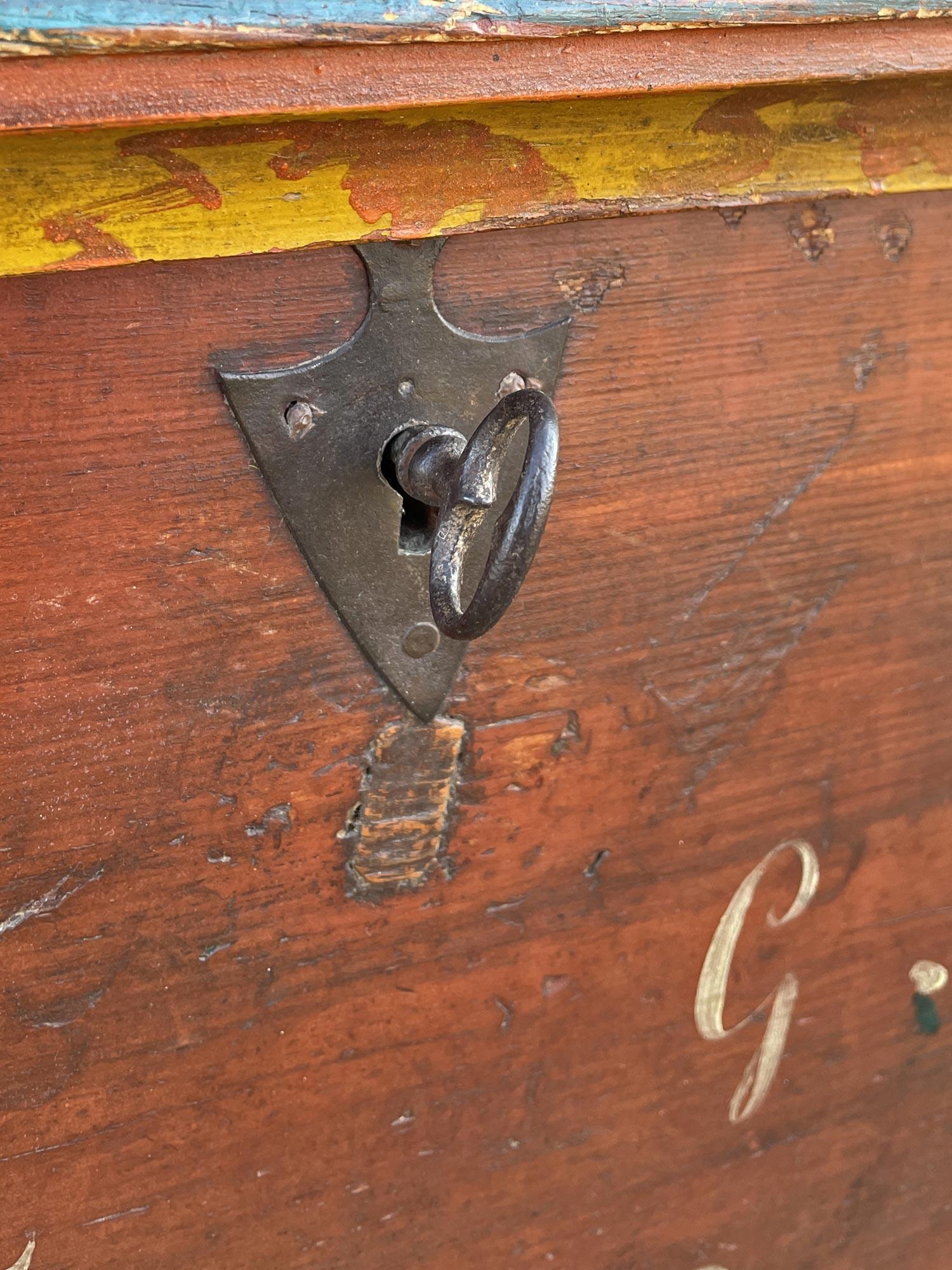 1849 Red Floral Painted Alpine Blanket Chest 4