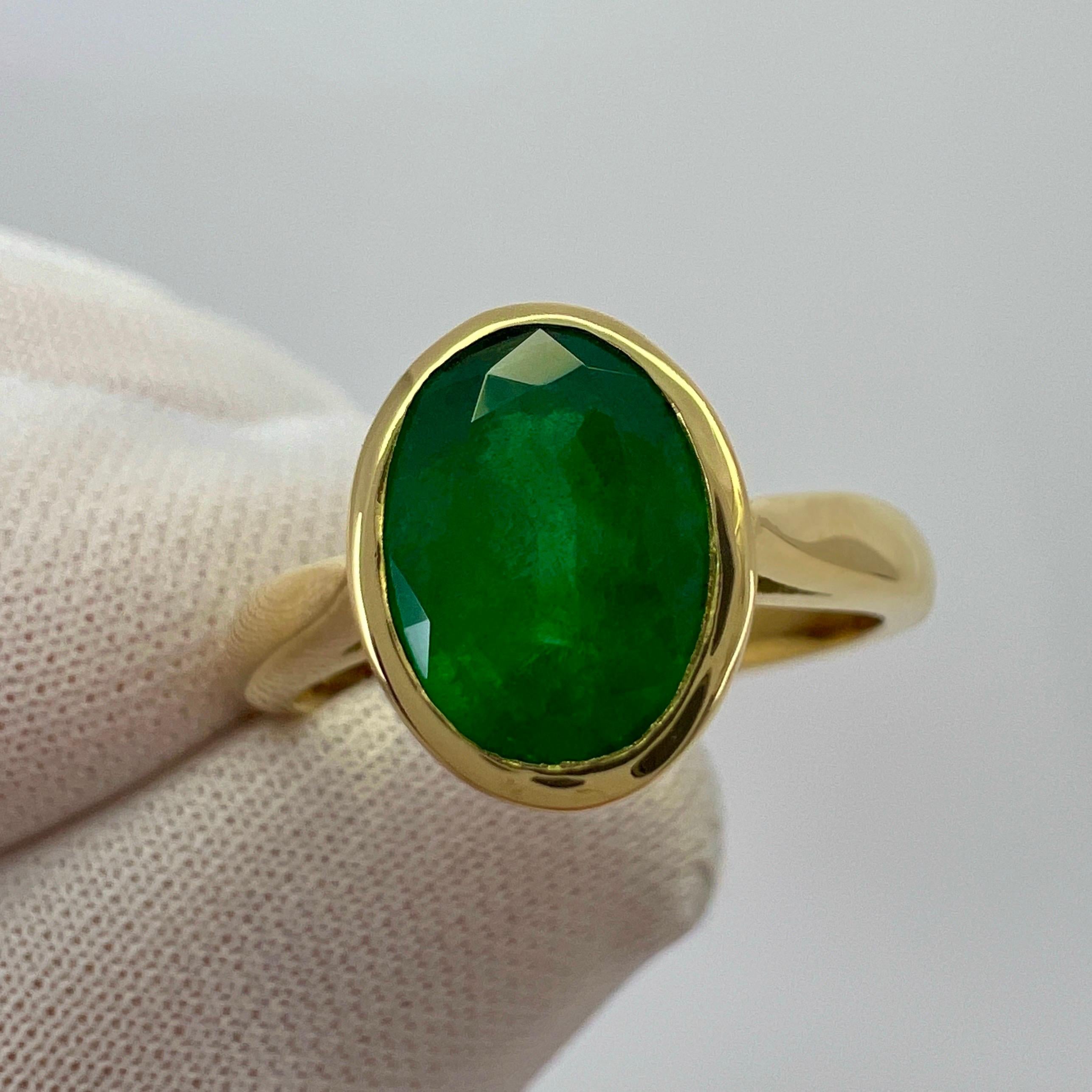 1.84ct Deep Green Emerald Oval Cut 18k Yellow Gold Rubover Bezel Solitaire Ring 5