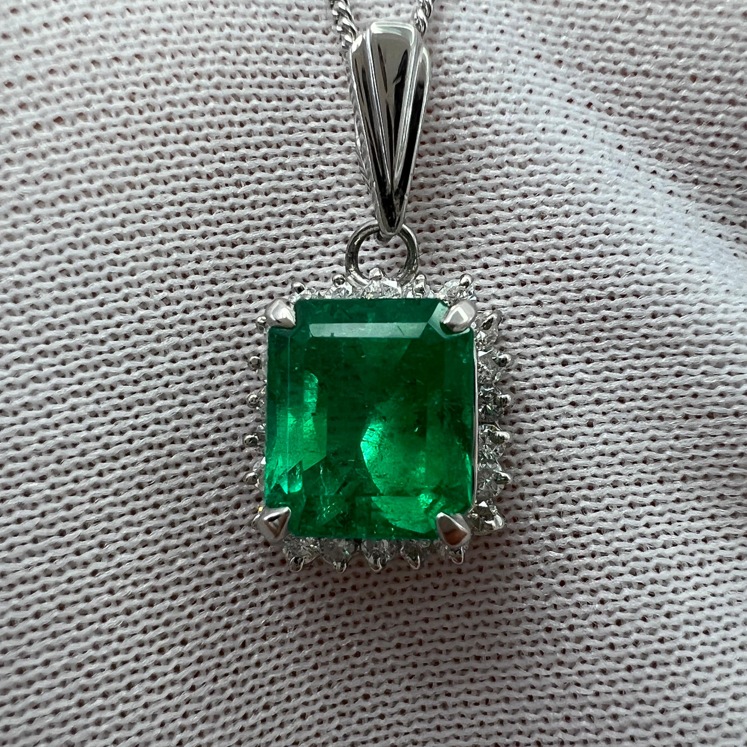 rectangle emerald necklace