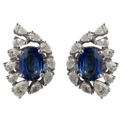 1.85 Carat Blue Sapphire 0.86 Carat SI/H Diamond Earrings 18 Karat White Gold