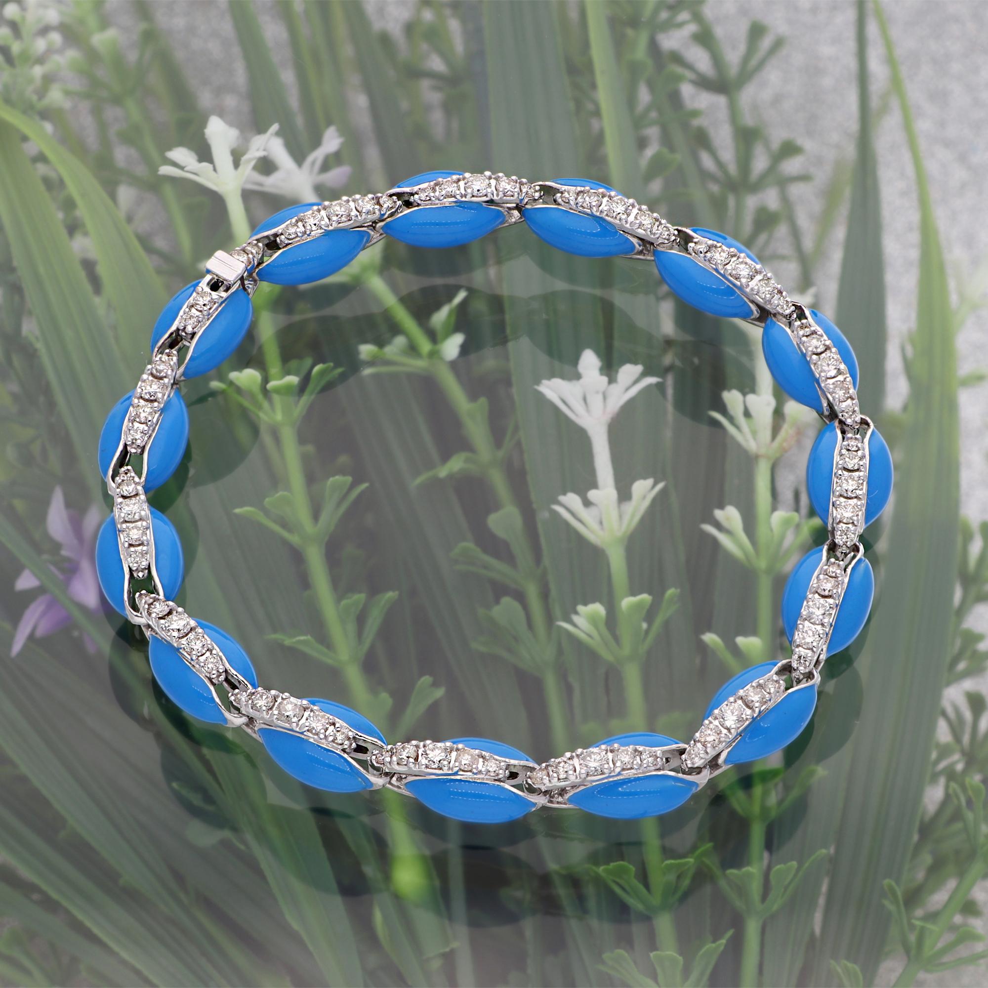 Baguette Cut 1.85 Carat Diamond Blue Enamel Cowrie Shell Bracelet 10 Karat White Gold Jewelry For Sale