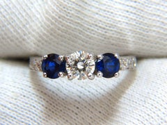 1.85 Carat Natural Blue Sapphire Diamonds Ring 14 Karat Classic Three Bead Set*