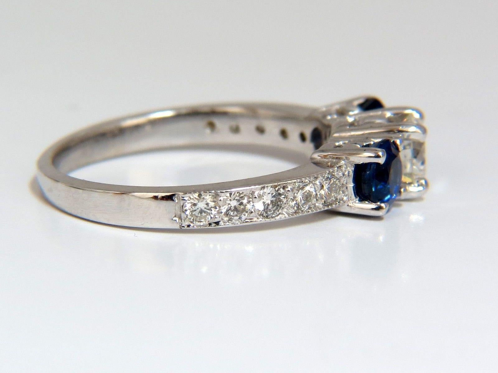 Women's 1.85 Carat Natural Blue Sapphire Diamonds Ring 14 Karat Classic Three Bead Set For Sale