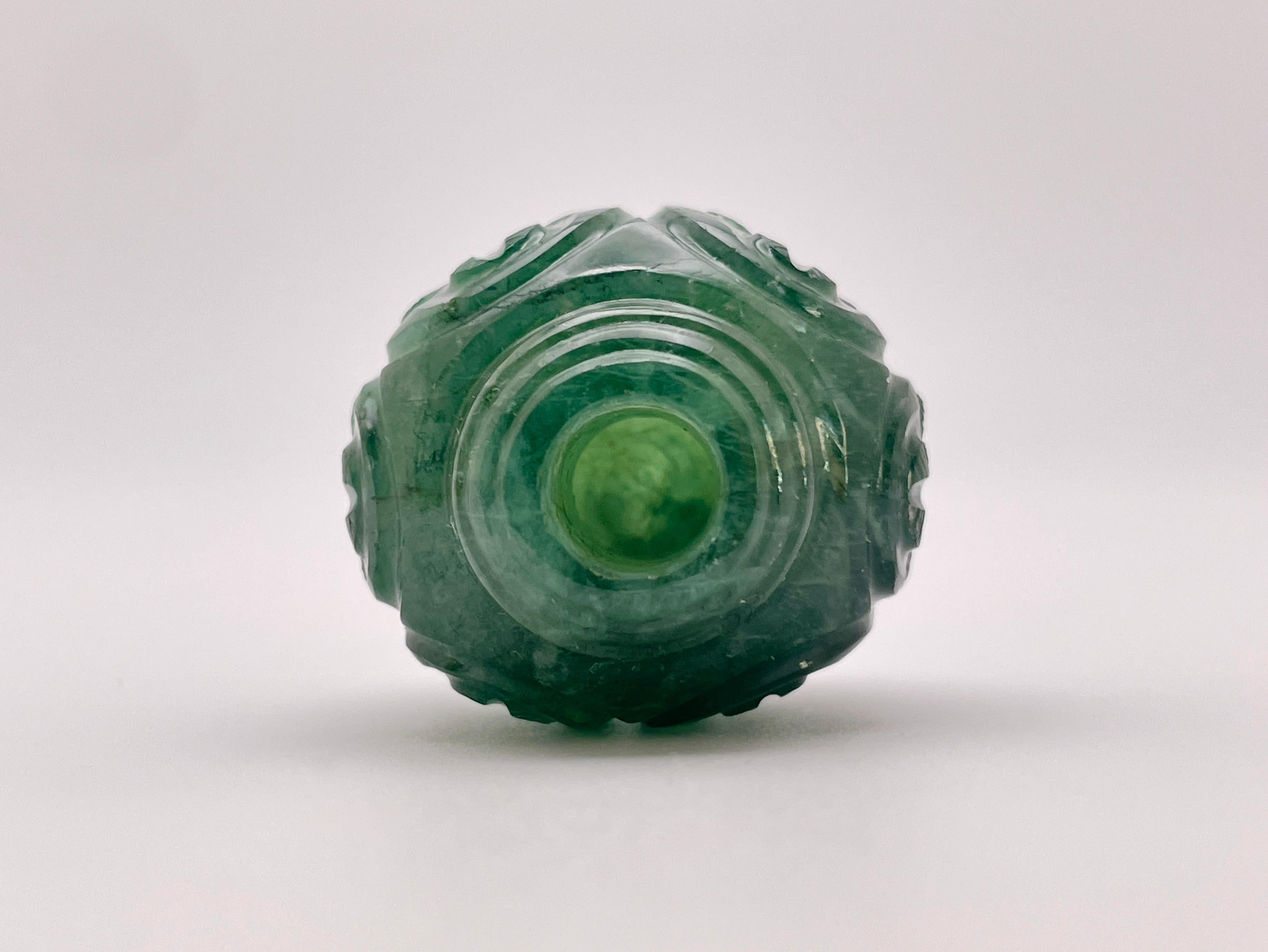 Women's or Men's 185 Carat Natural Carved Emerald Perfume Bottle with Original Box For Sale