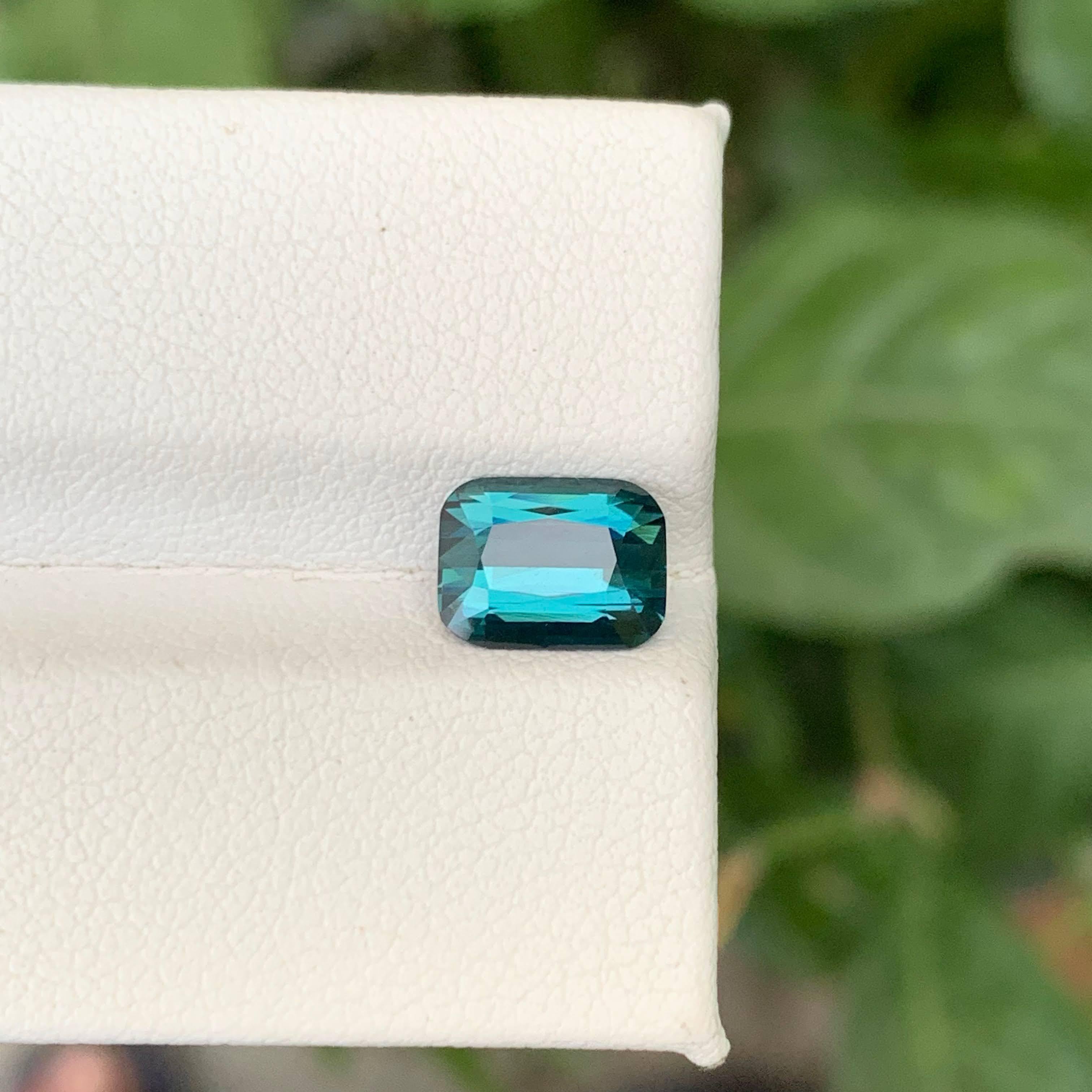 1,85 carati di tormalina indicolite naturale sciolta, pietra tagliata a cuscino, gemma afgana in vendita 1