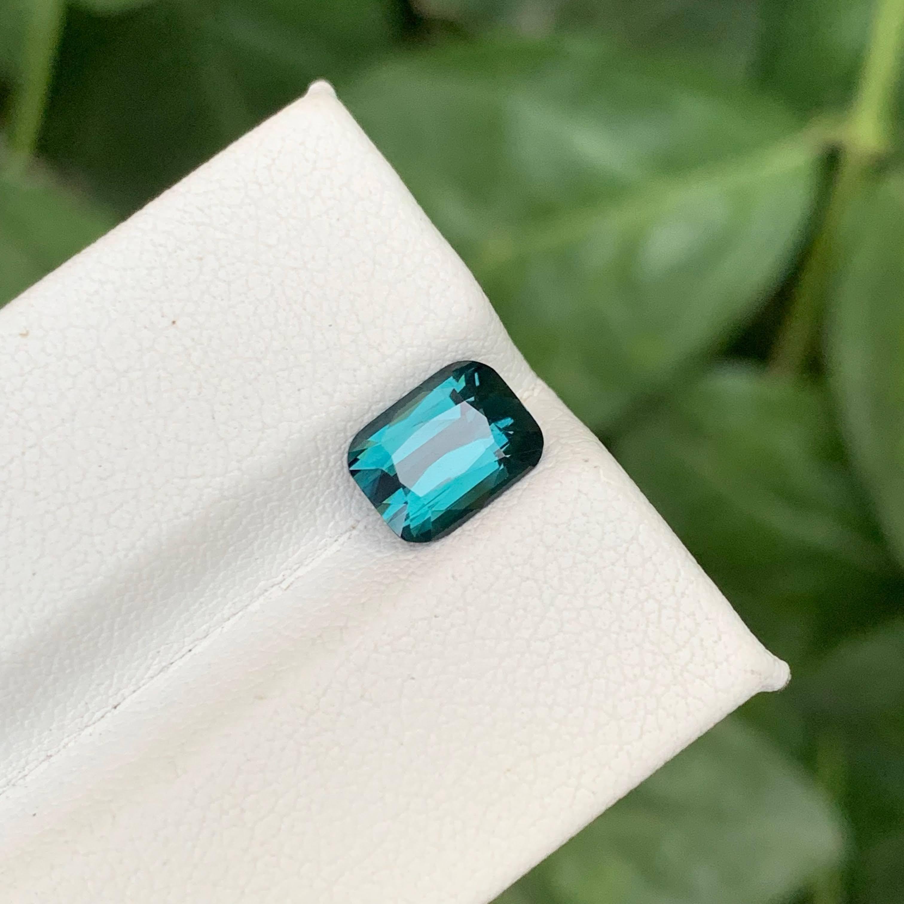 1,85 carati di tormalina indicolite naturale sciolta, pietra tagliata a cuscino, gemma afgana in vendita 3