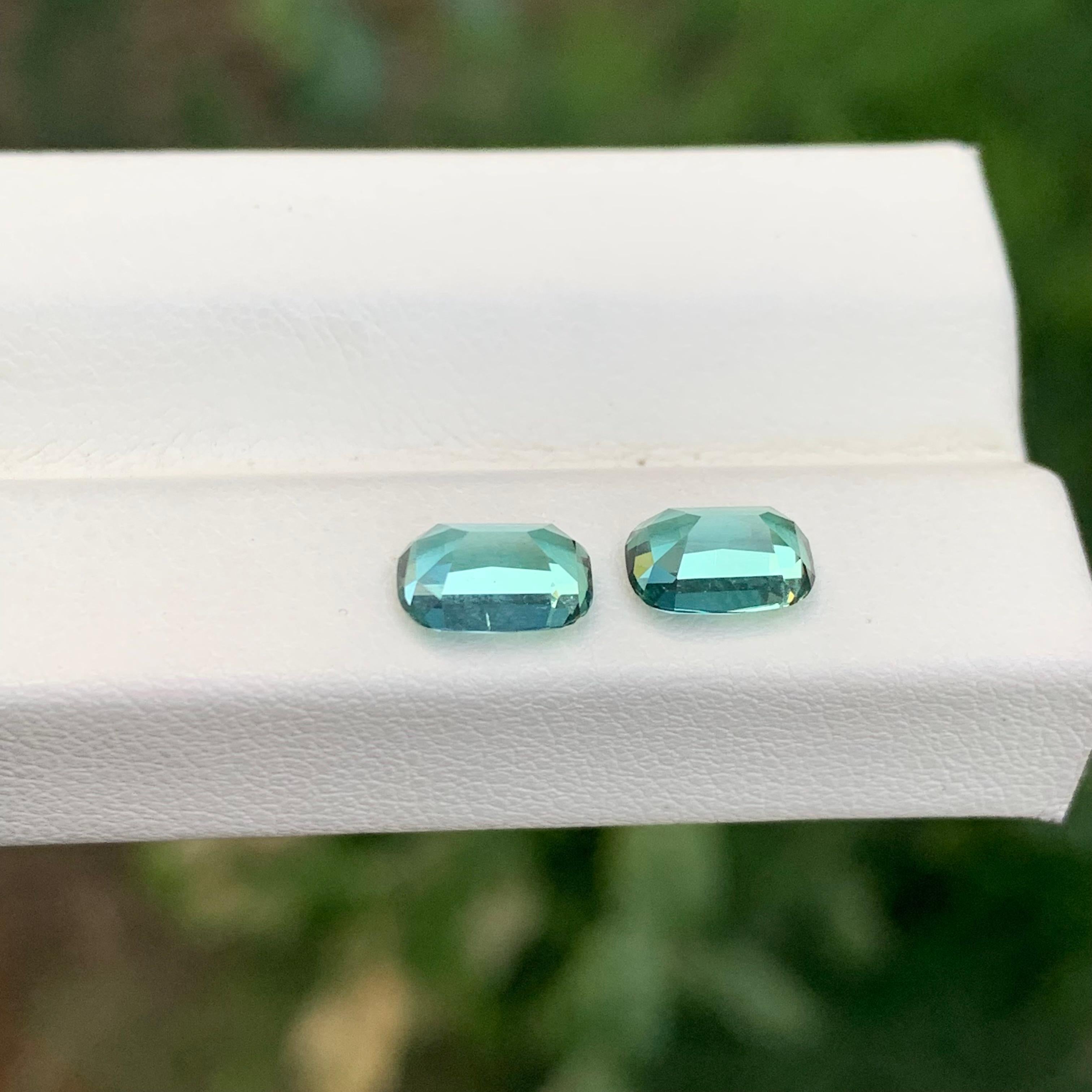 1.85 Carat Natural Loose Lagoon Tourmaline Pair For Earrings In condizioni Nuovo in vendita a Peshawar, PK