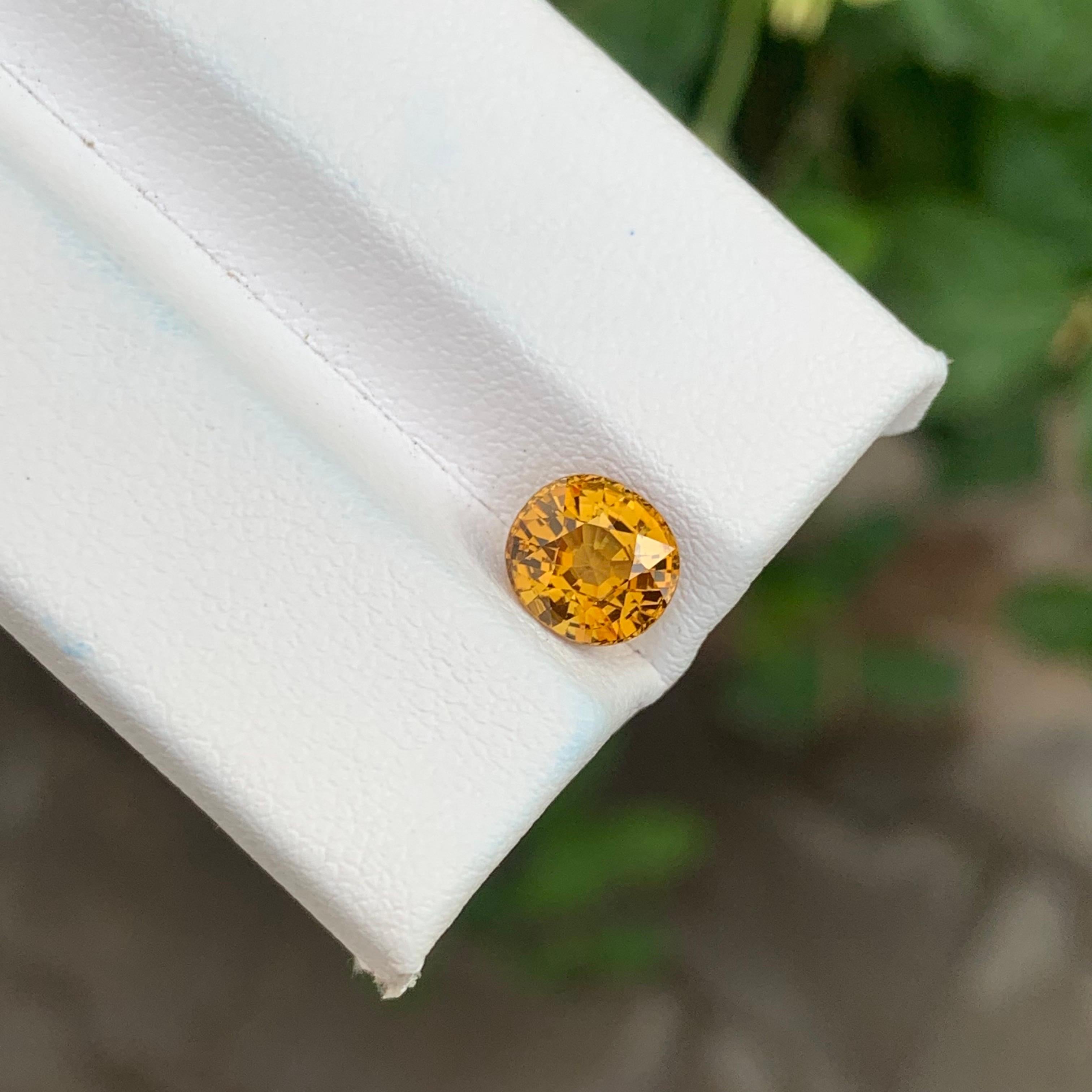 1.85 Carat Natural Loose Mali Garnet Cushion Shape African’s Gemstone For Sale 3