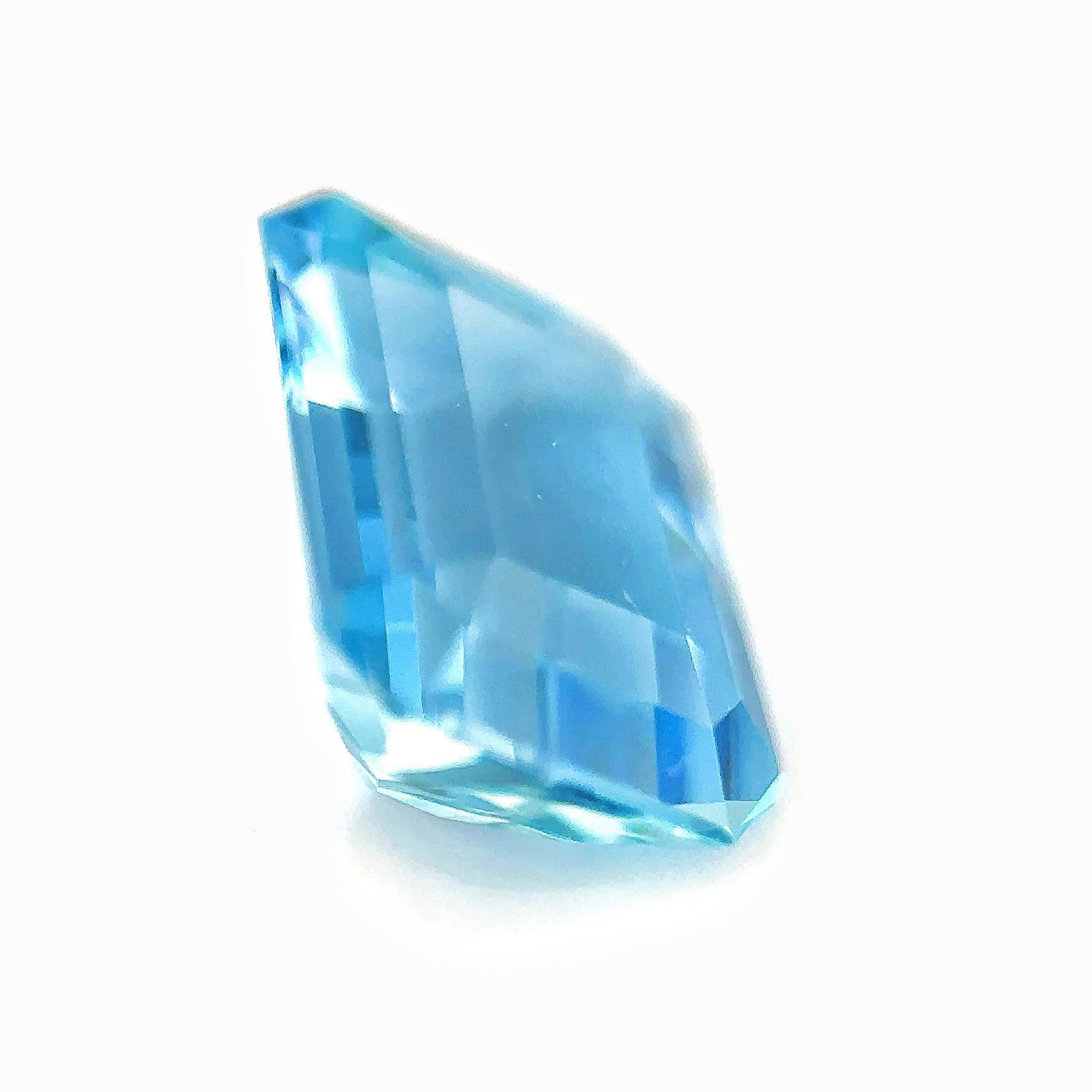 1.85 Carat Natural Santa Maria Color Aquamarine Loose Stone In New Condition For Sale In London, GB