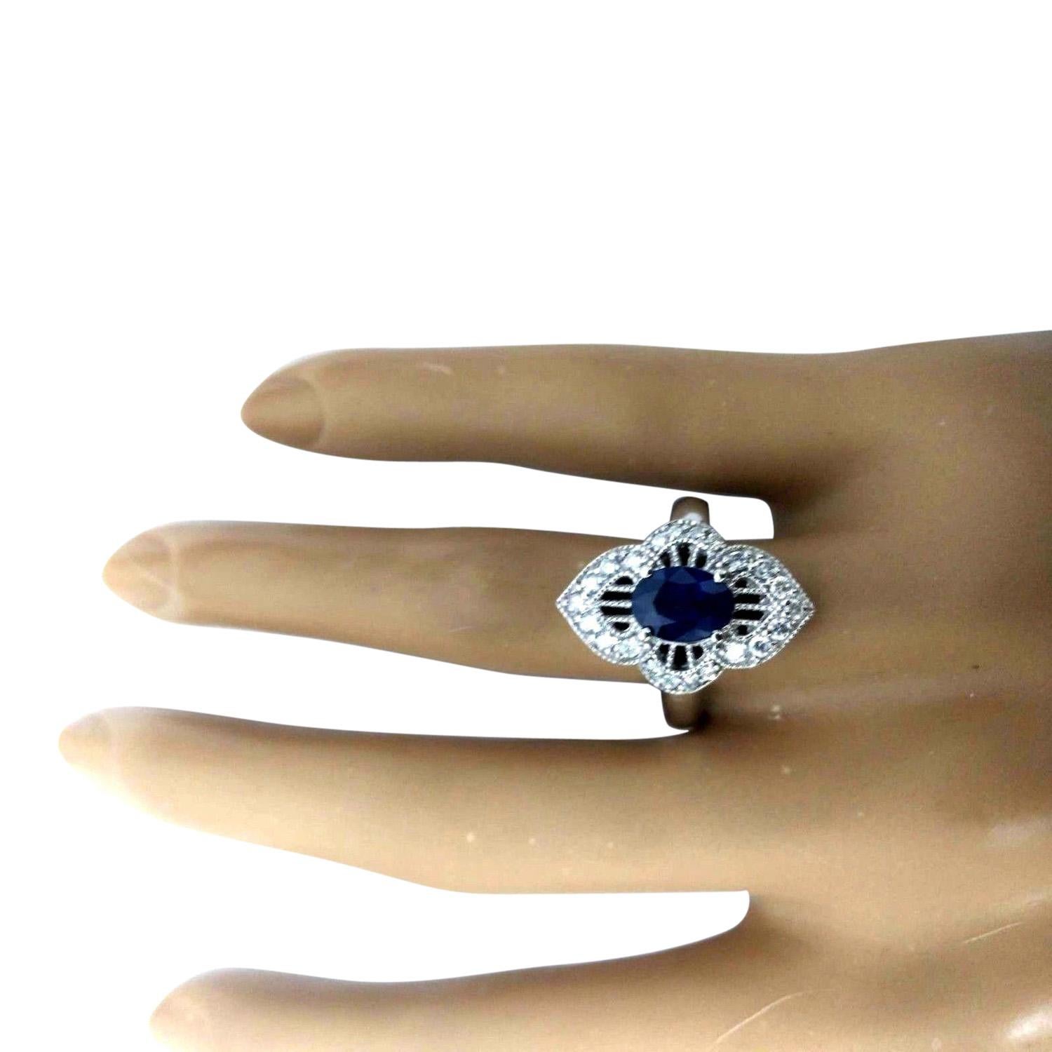 Women's 1.85 Carat Natural Sapphire 14 Karat Solid White Gold Diamond Ring For Sale