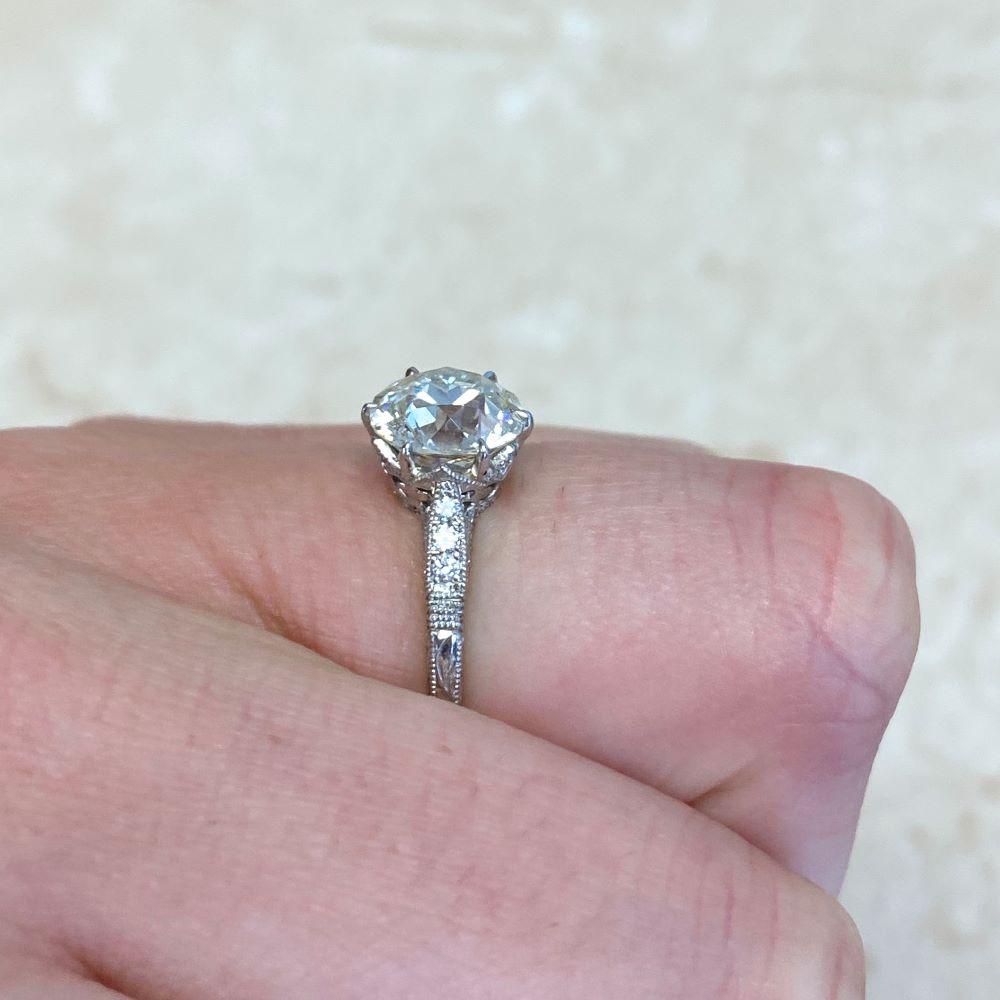 Bague de fiançailles en platine avec un diamant ancien de taille européenne de 1,85ct en vente 1
