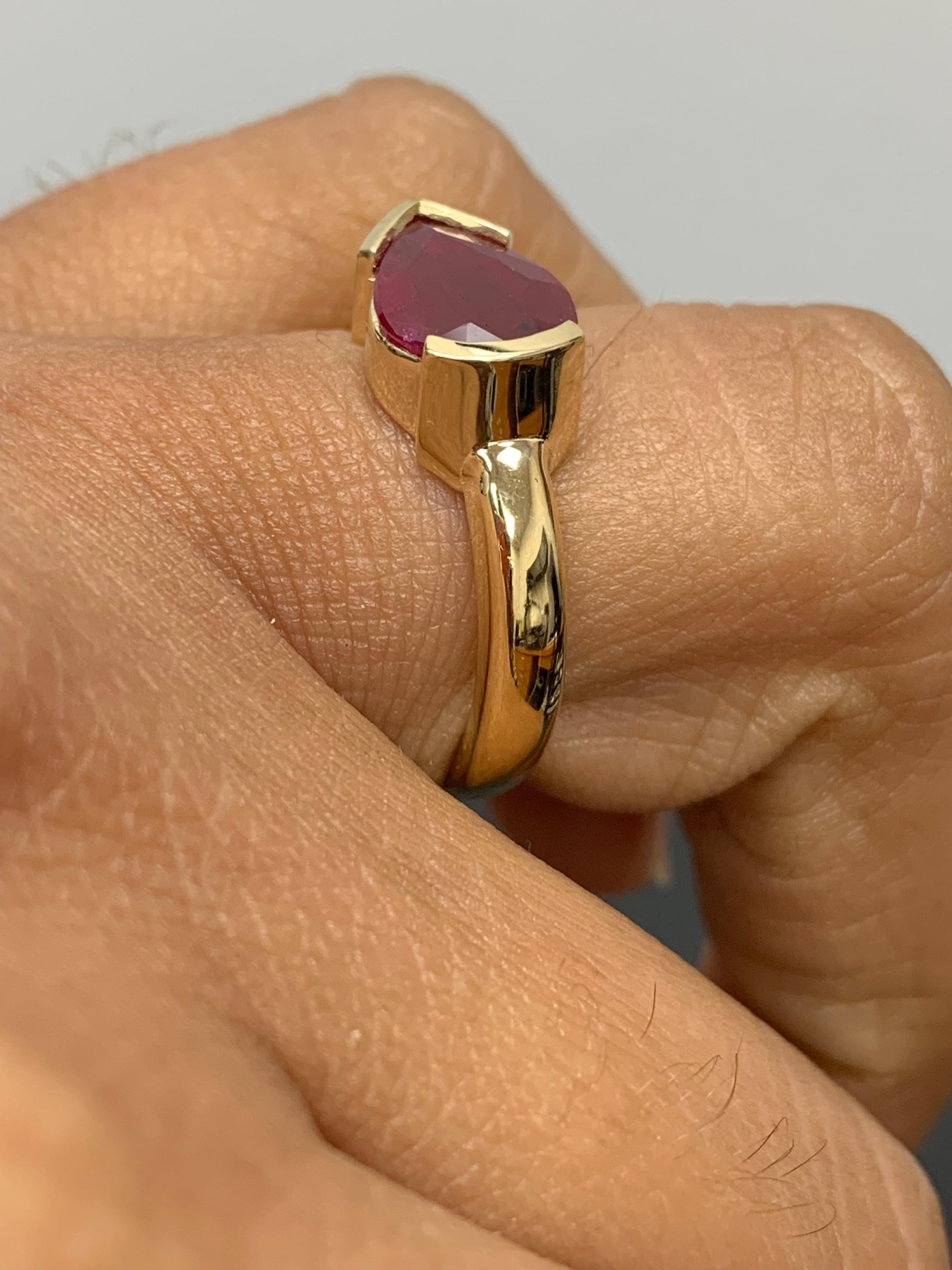 1.85 Carat Pear shape Ruby Ring in 14k Yellow Gold For Sale 3