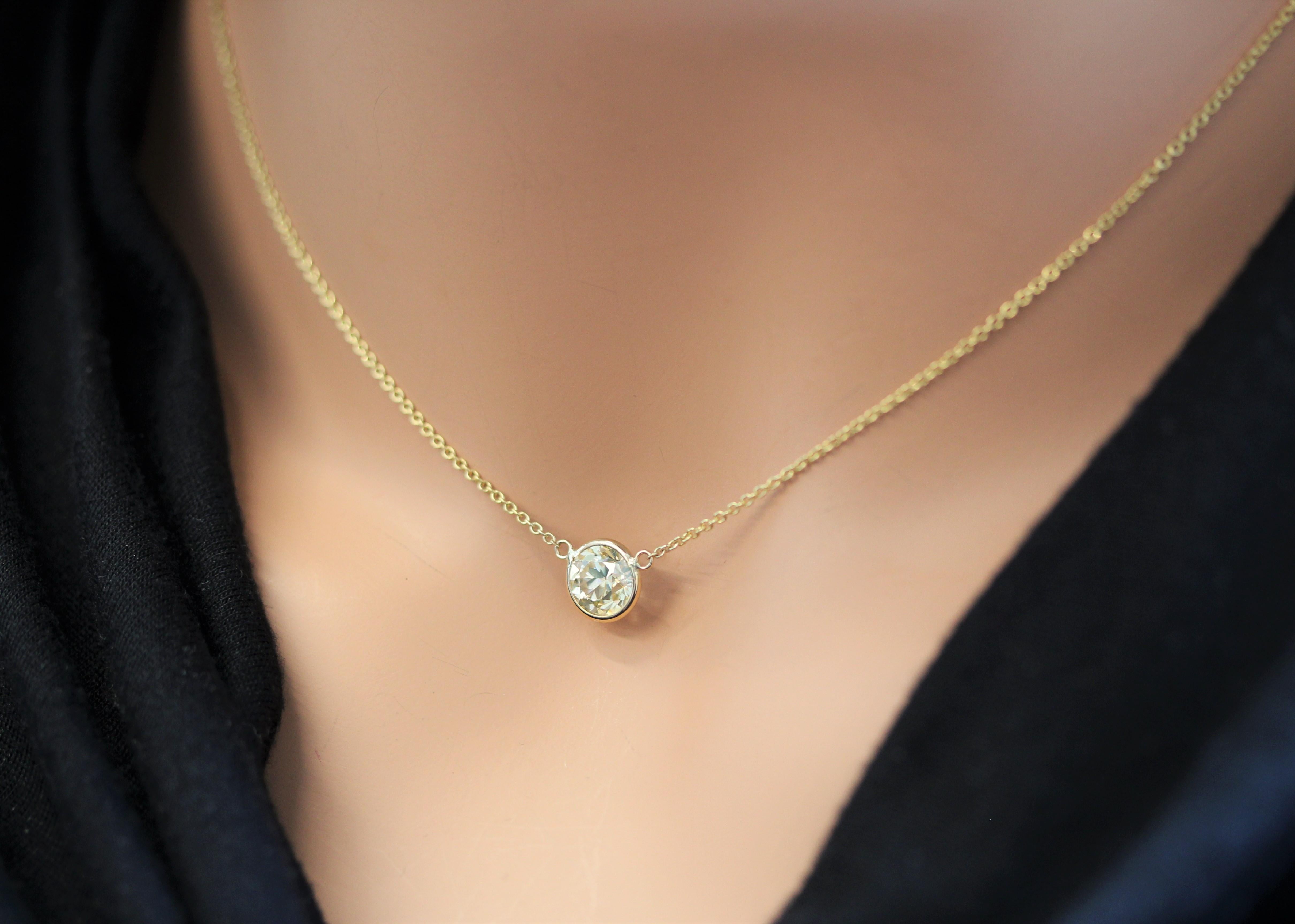 Round Cut 1.85 Carat Round Diamond Delicate Handmade Solitaire Necklace In 14k Yellow Gold For Sale