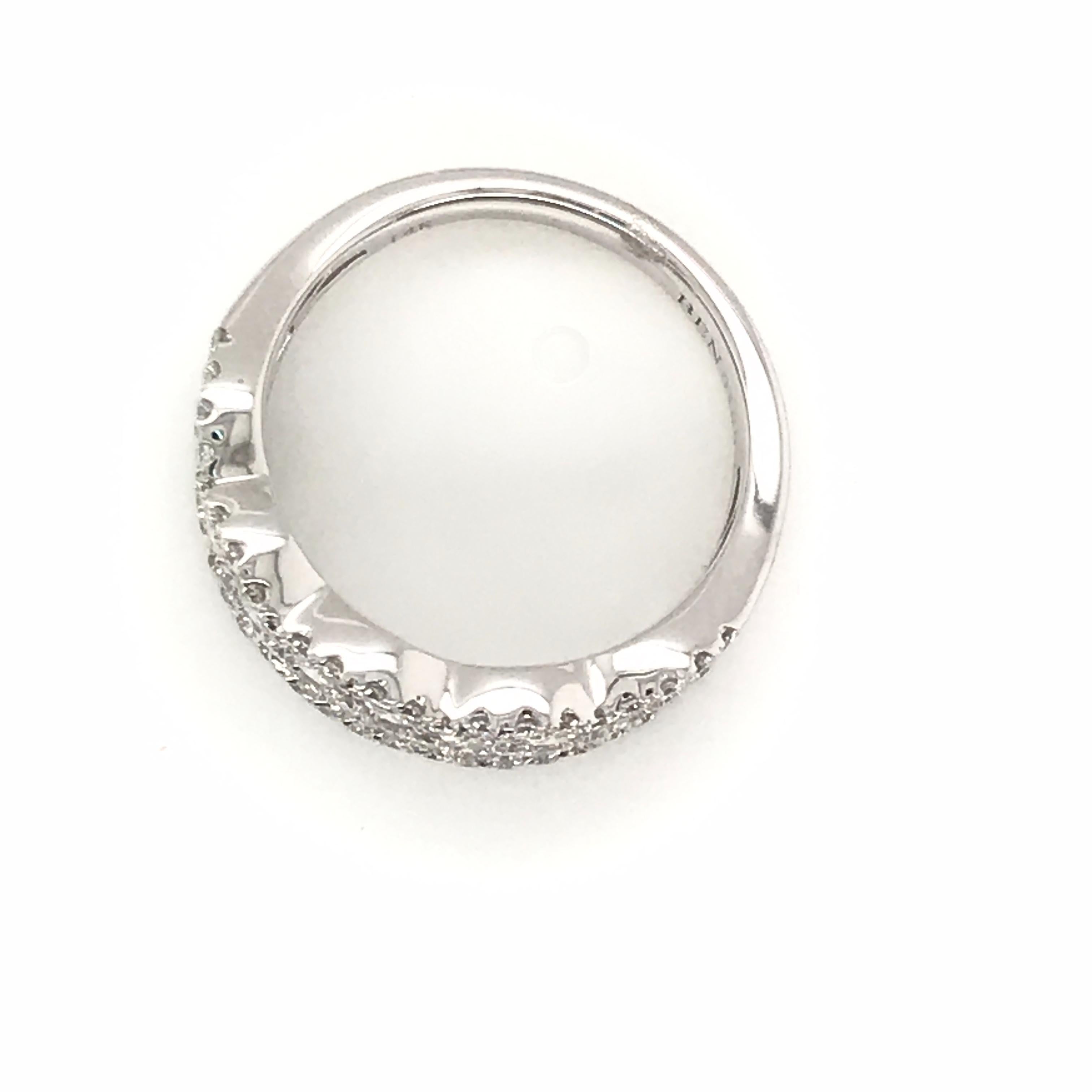 1.85 Carat Round White Diamond Ring For Sale 3
