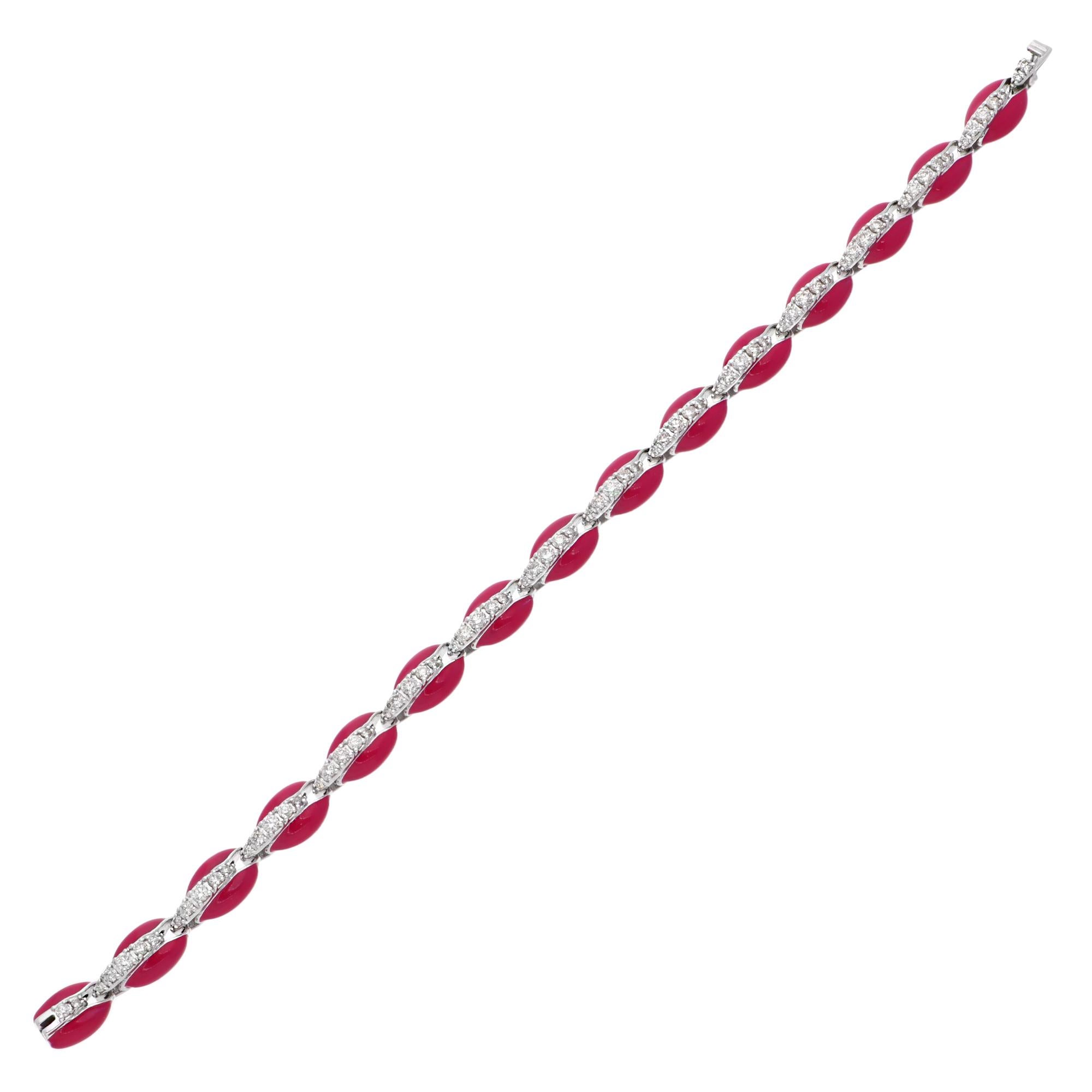 Pulsera de concha de cauri con esmalte rojo y diamantes SI/H de 1,85 quilates y 10 quilates de oro blanco Moderno en venta