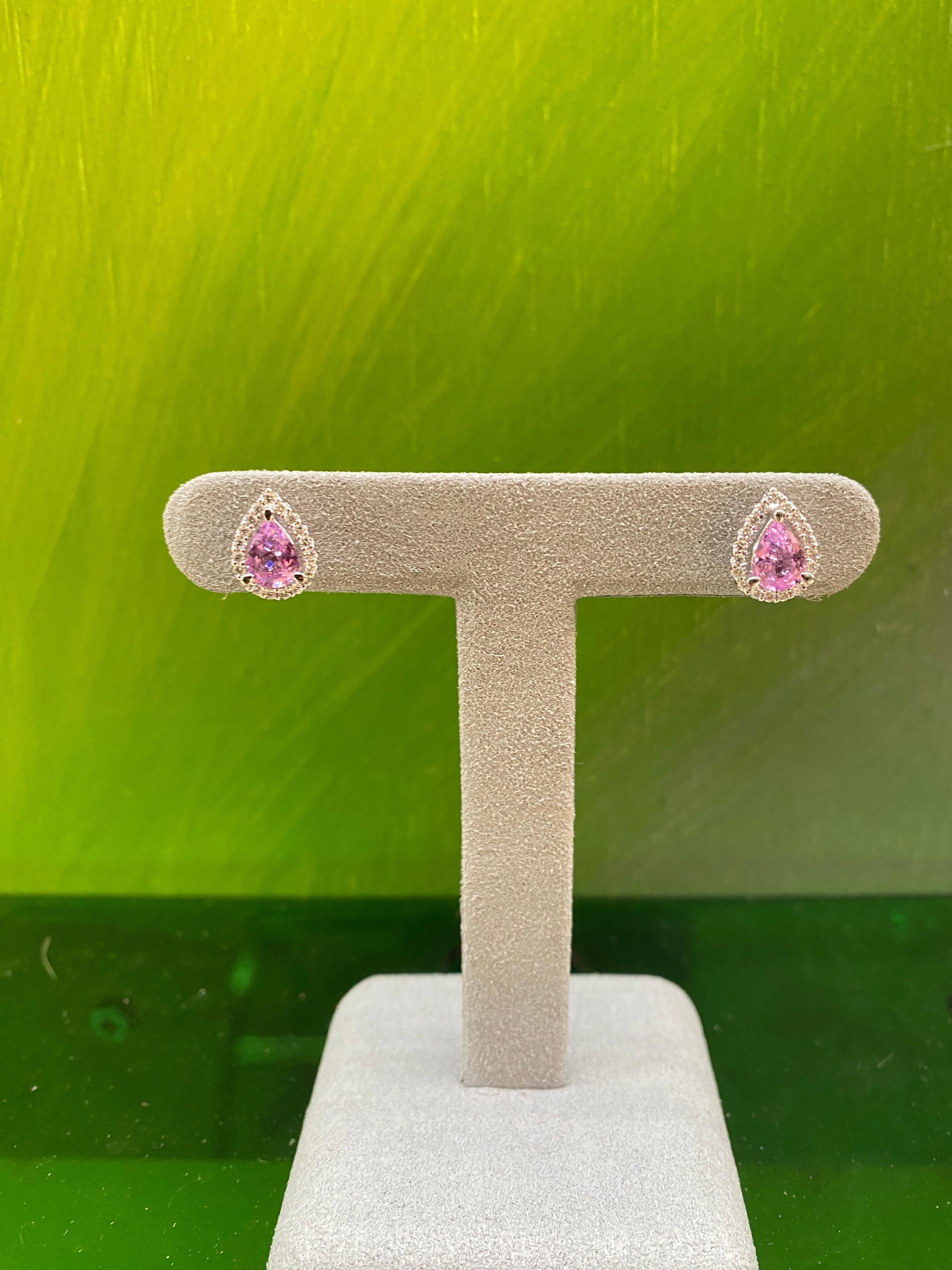 Pendientes de zafiro rosa y halo de diamantes en forma de pera de 1,85 quilates de peso total en venta 12
