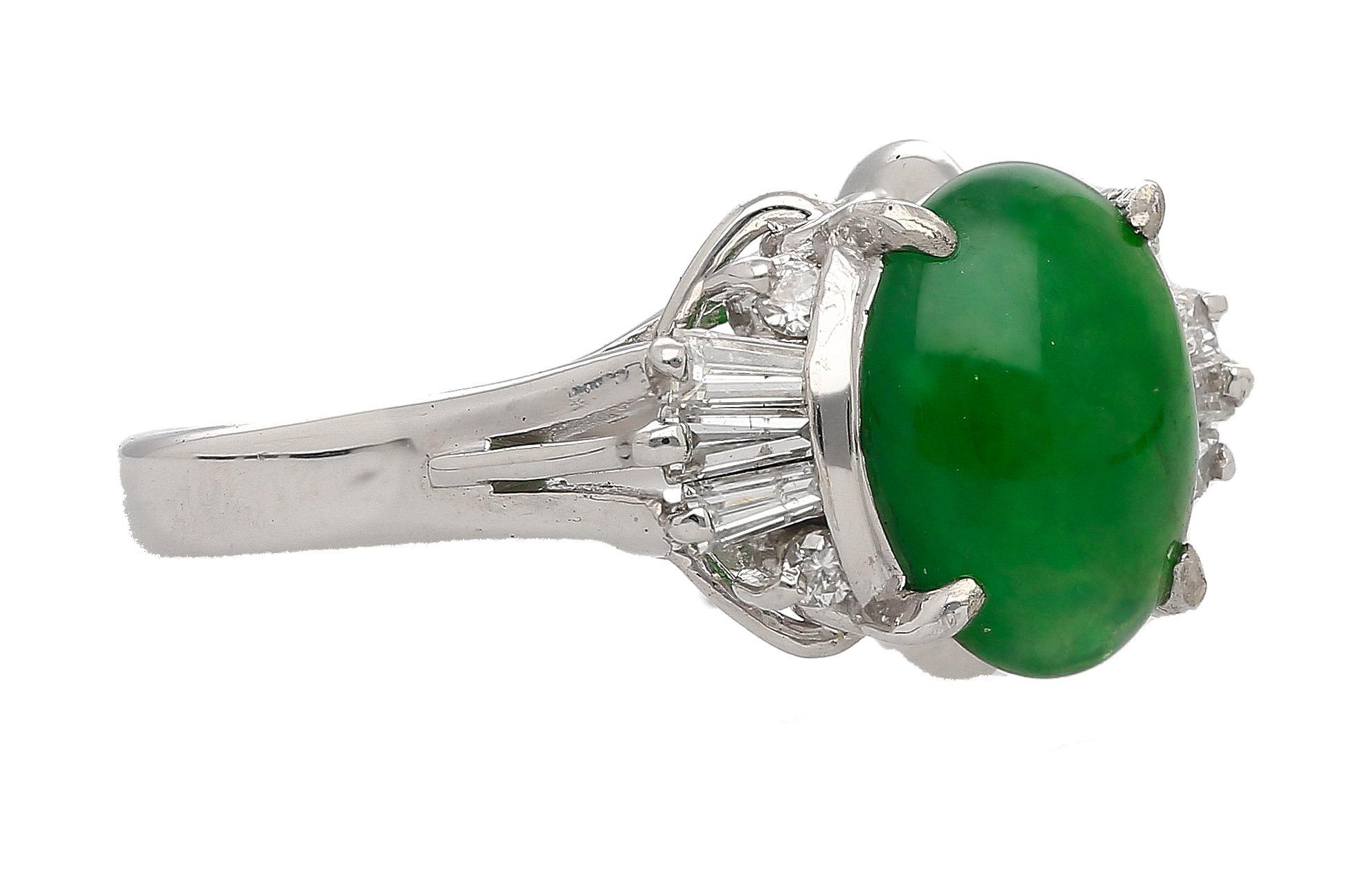 Women's 1.85 Carat Untreated Jadeite Jade and Diamond Platinum Ring HK Certified For Sale