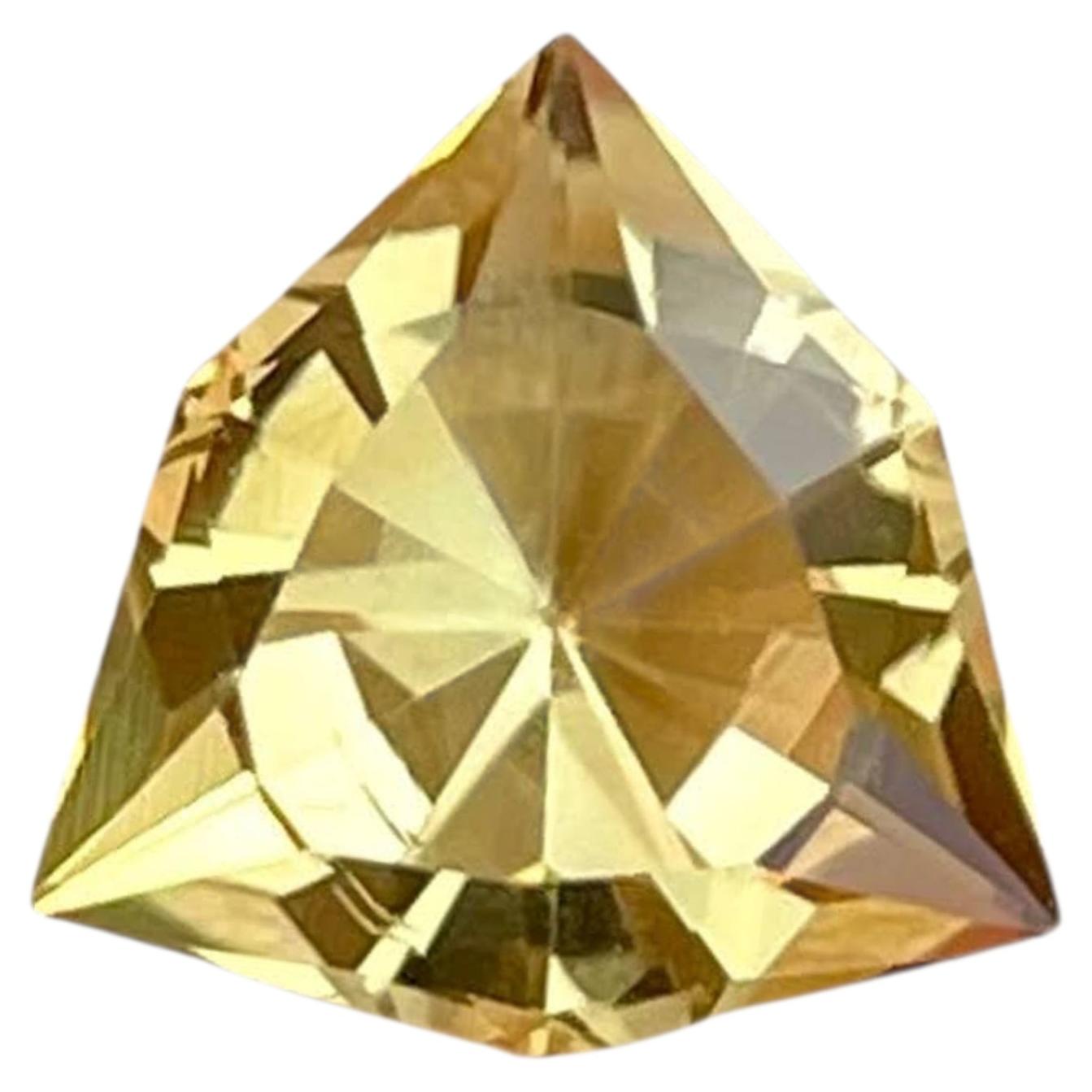 1.85 Carats Loose Citrine Stone Trillion Cut Natural Natural Brazilian Gemstone