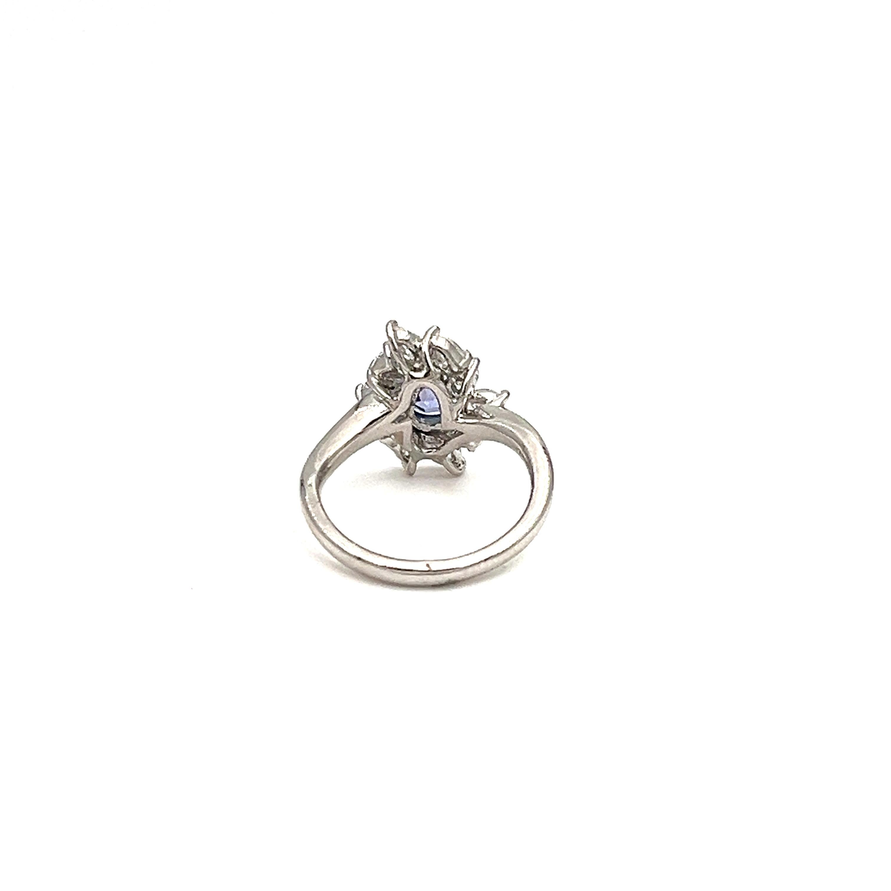 Women's or Men's 1.85 ct Tanzanite & Diamond Ring For Sale