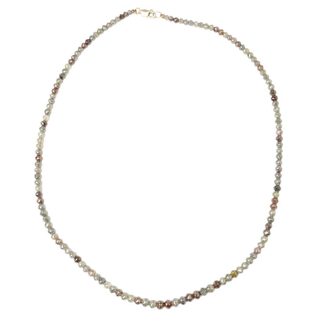 Collana con diamanti naturali multicolore (69,00ct) da 18,5