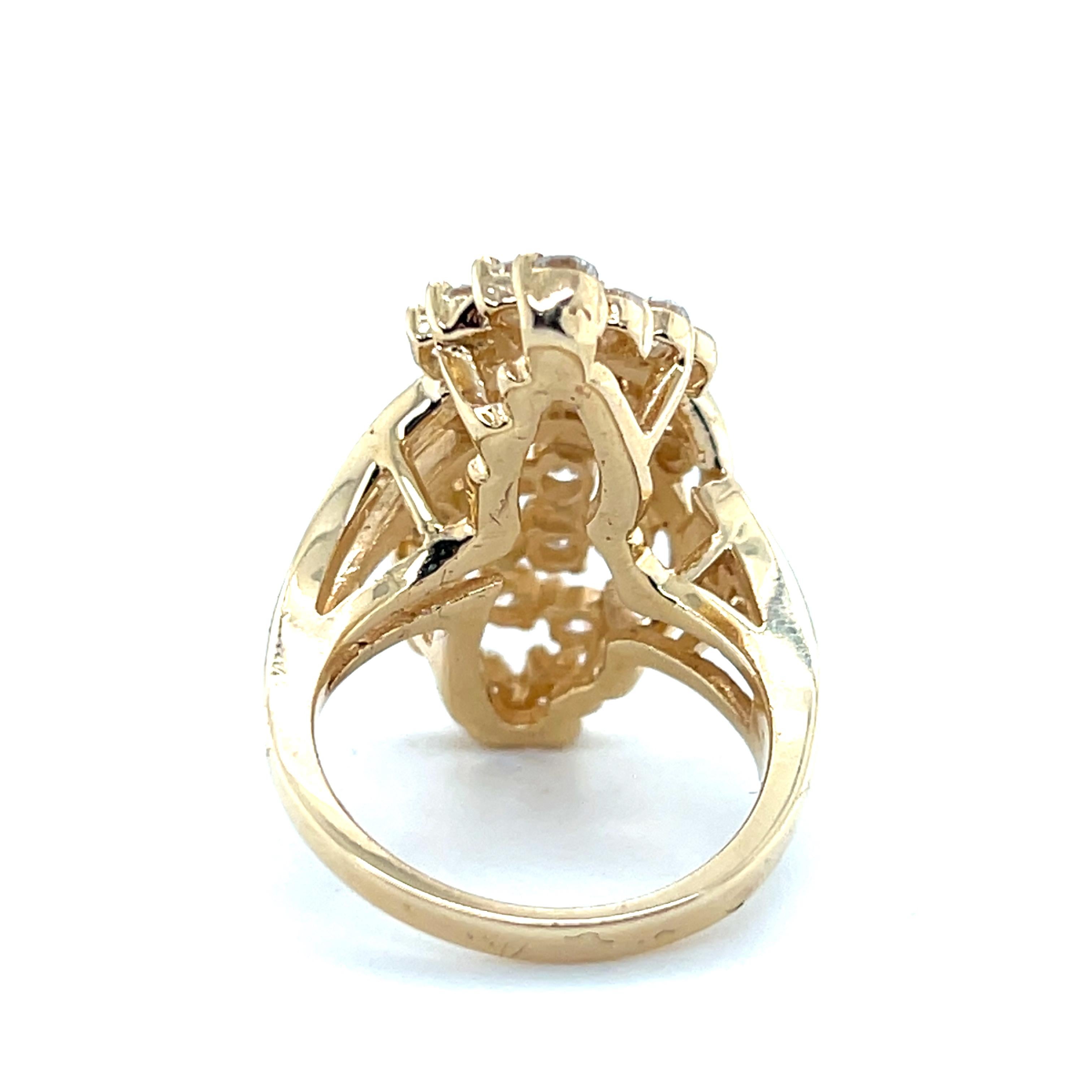Anello a grappolo con diamante da 1,85 TCW e oro giallo 14k 1980s in vendita 5