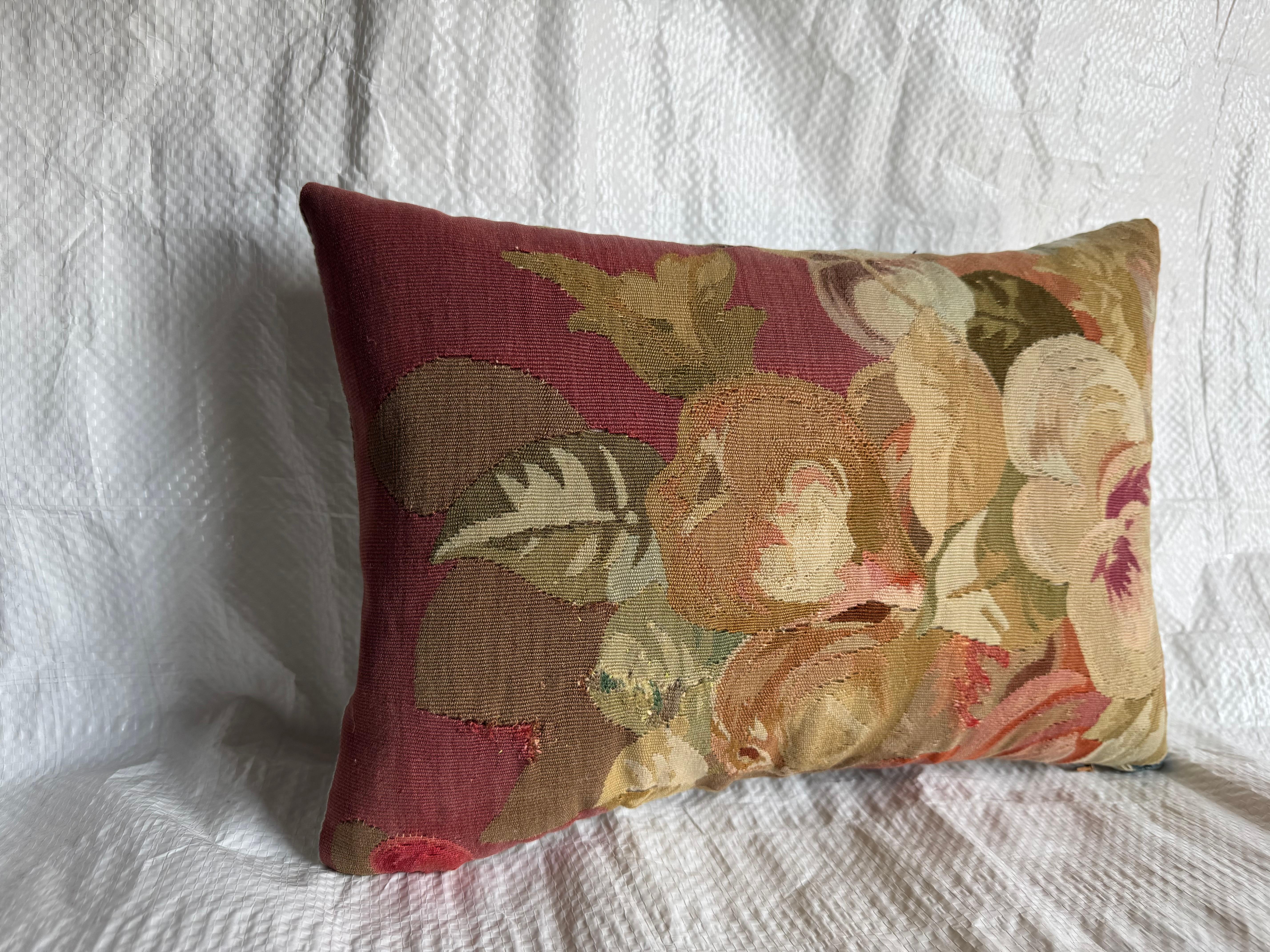 XIX secolo Cuscino antico Aubusson del 1850 in vendita