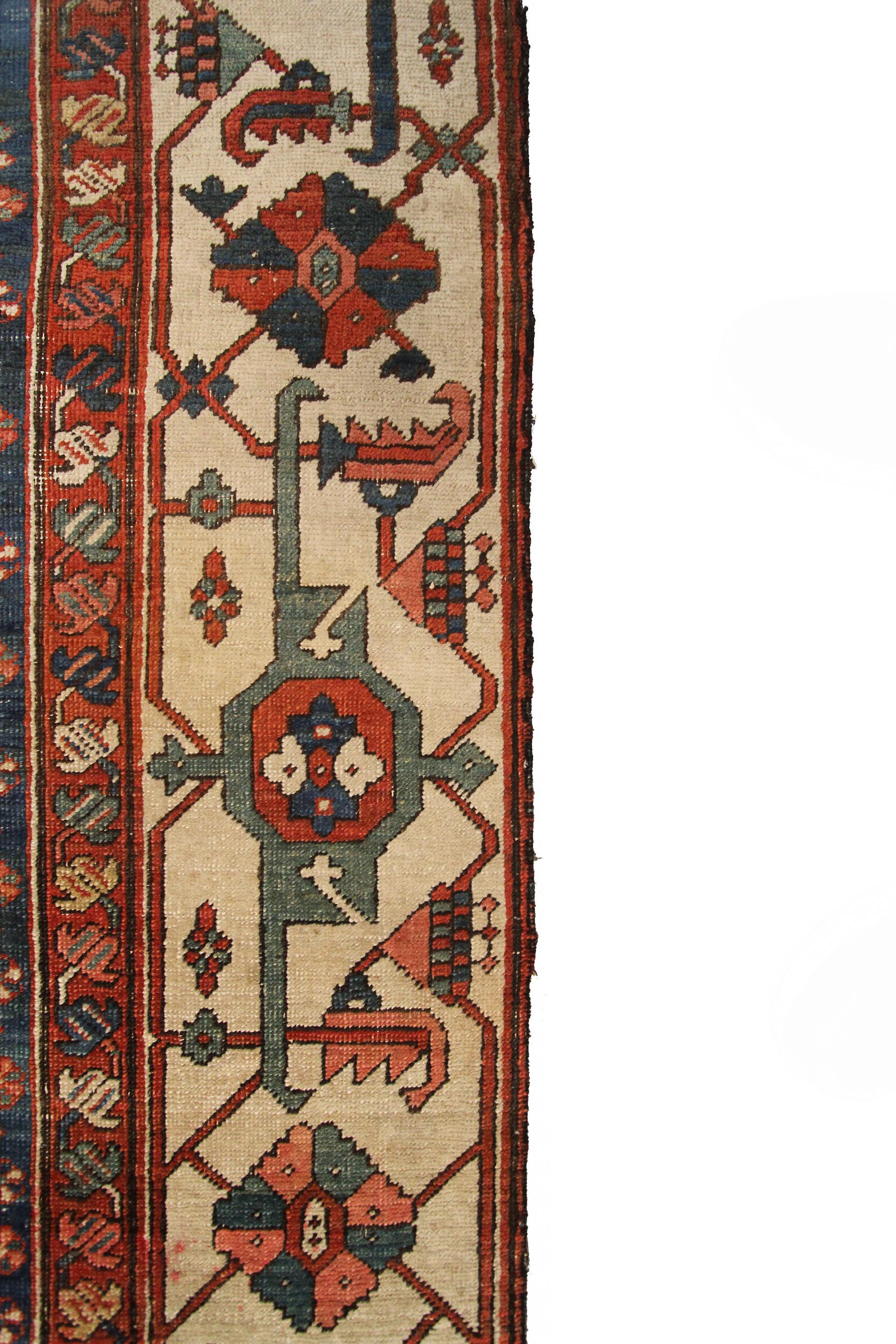 1850 Antique Bakhsayesh Heriz Serapi Rug Handmade Geometric Overall 305cmx396cm 1