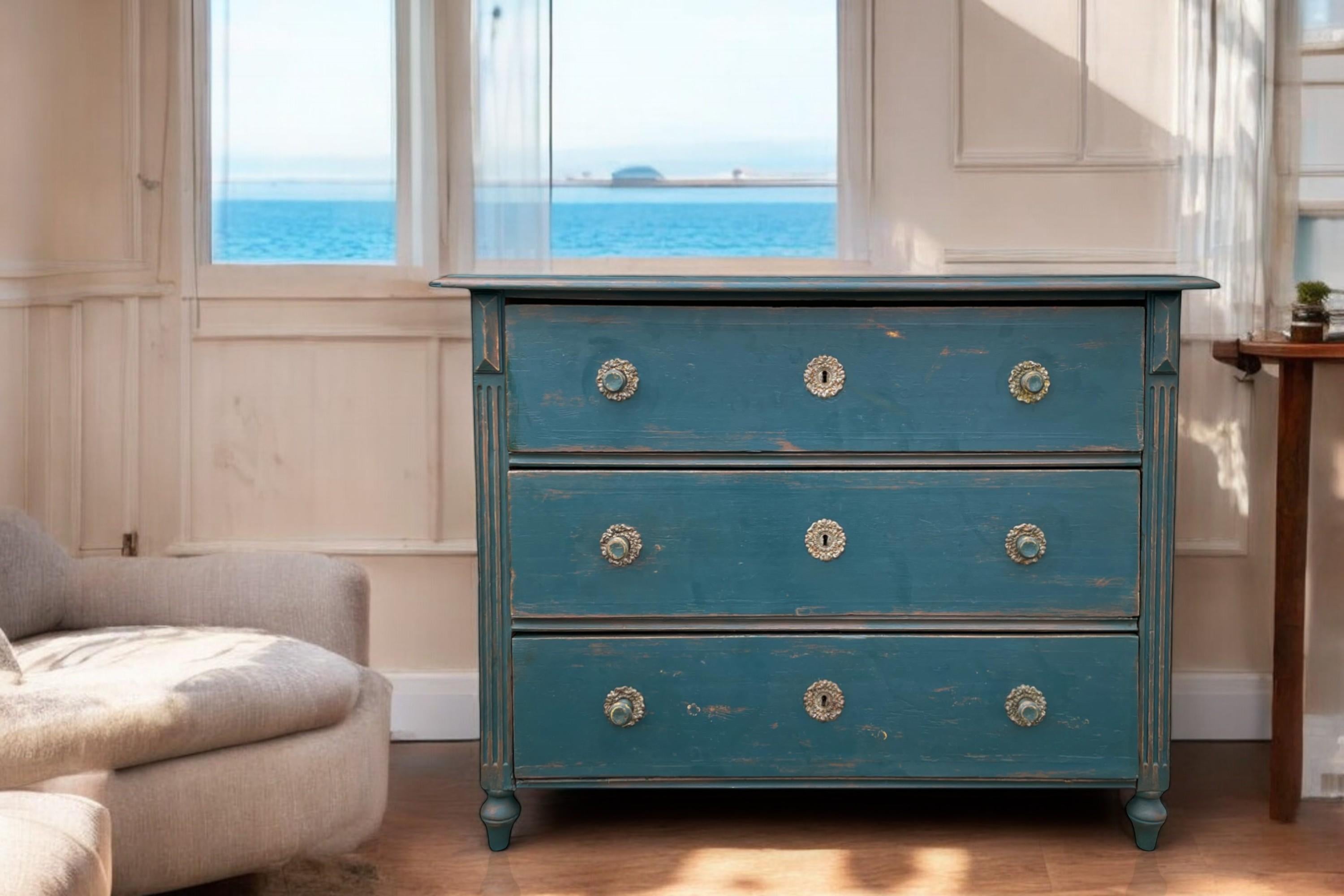 1850 Blue Painted Chest of Drawers, Central Europe 4
