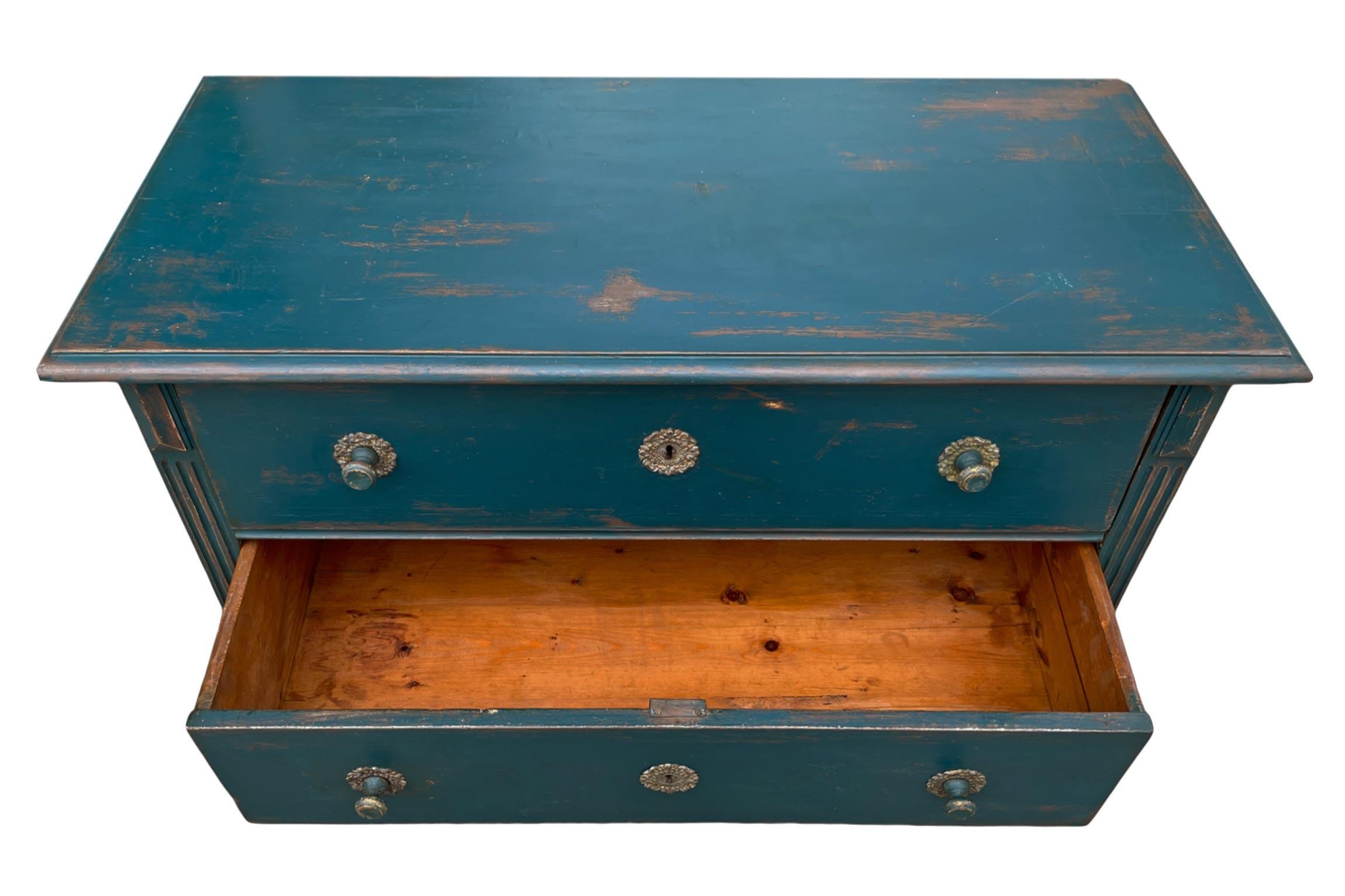 1850 Blue Painted Chest of Drawers, Central Europe In Good Condition In Vo', Veneto