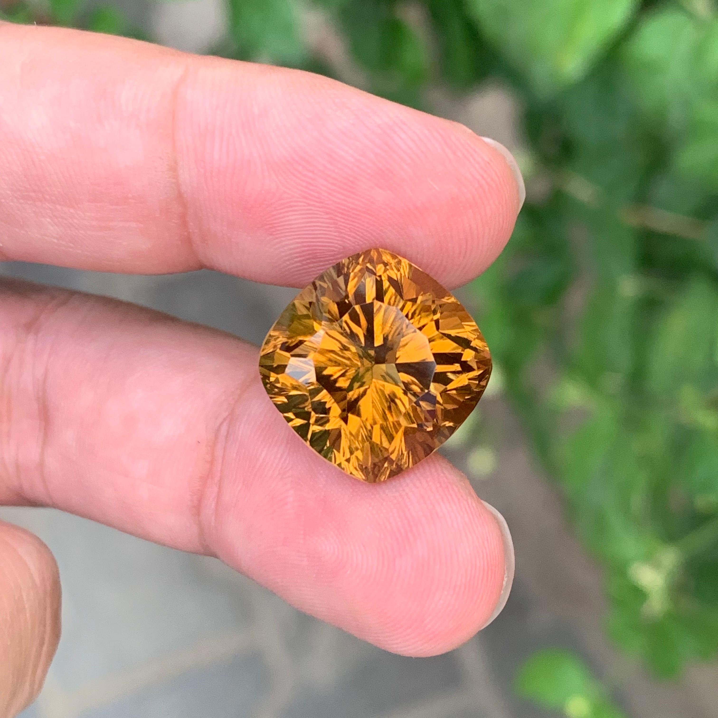 18.50 Carat Natural Loose Honey Citrine Square Shape Gemstone (pierre précieuse de forme carrée en forme de miel) en vente 7
