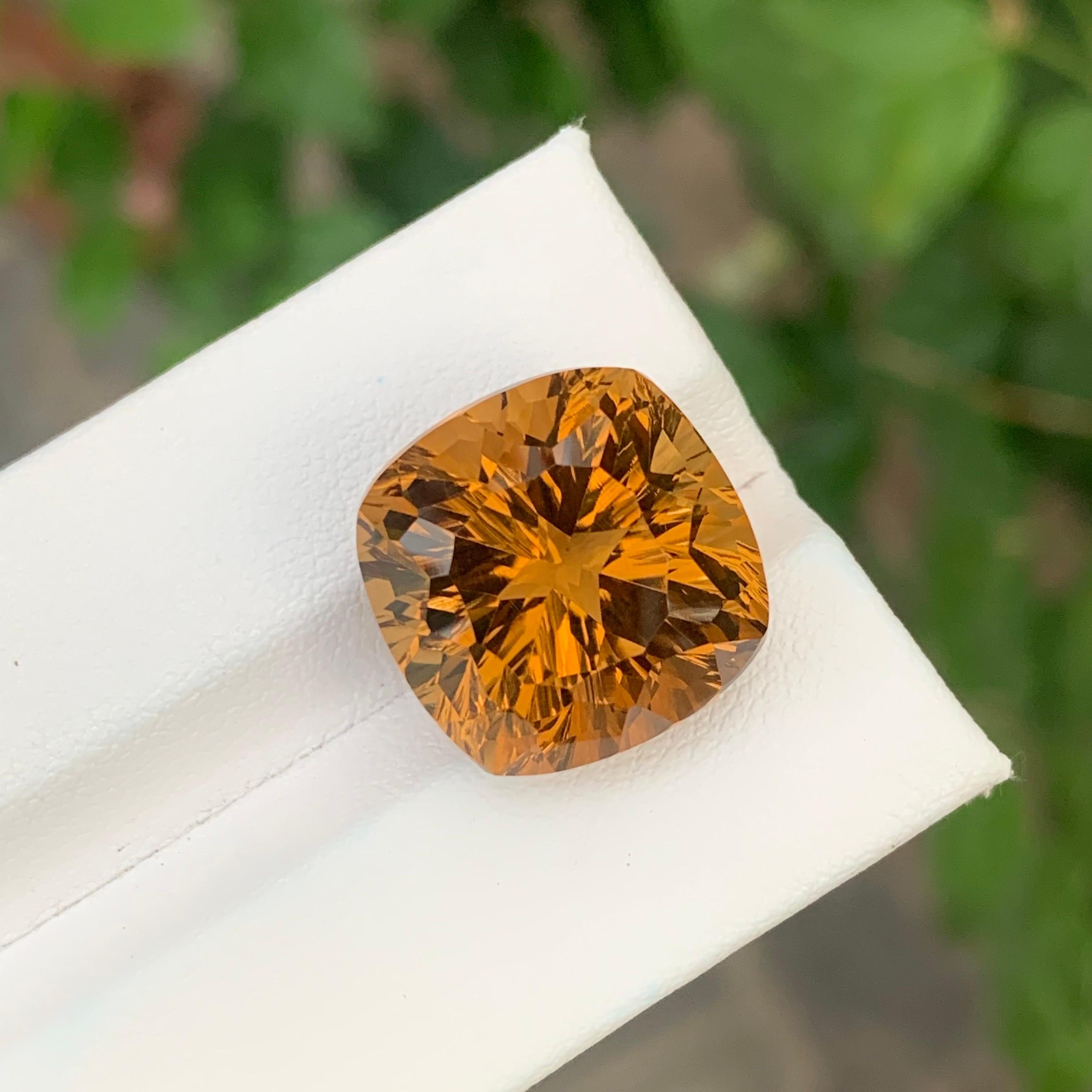 18.50 Carat Natural Loose Honey Citrine Square Shape Gemstone (pierre précieuse de forme carrée en forme de miel) Unisexe en vente