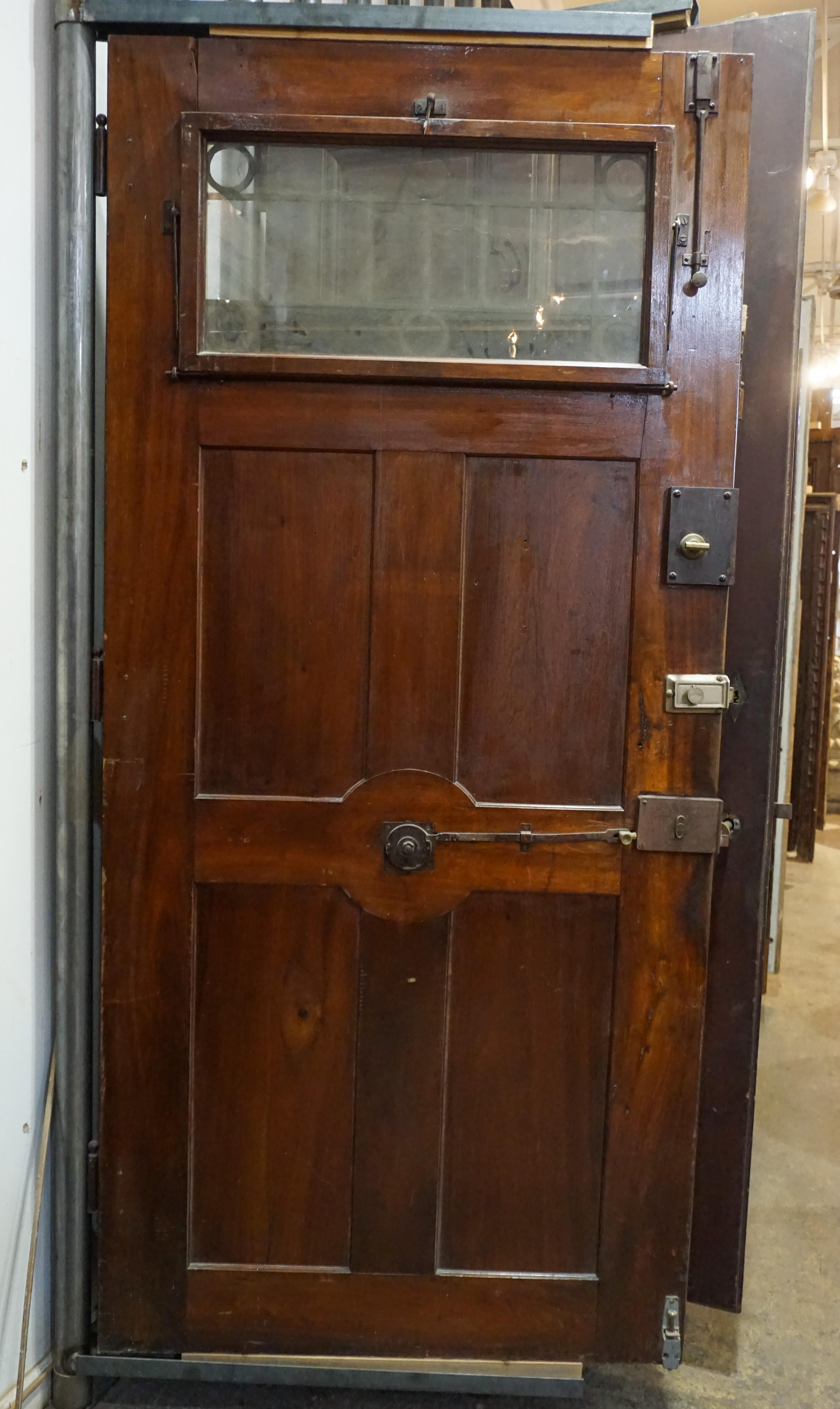 1850 French Door In Good Condition For Sale In Dallas, TX