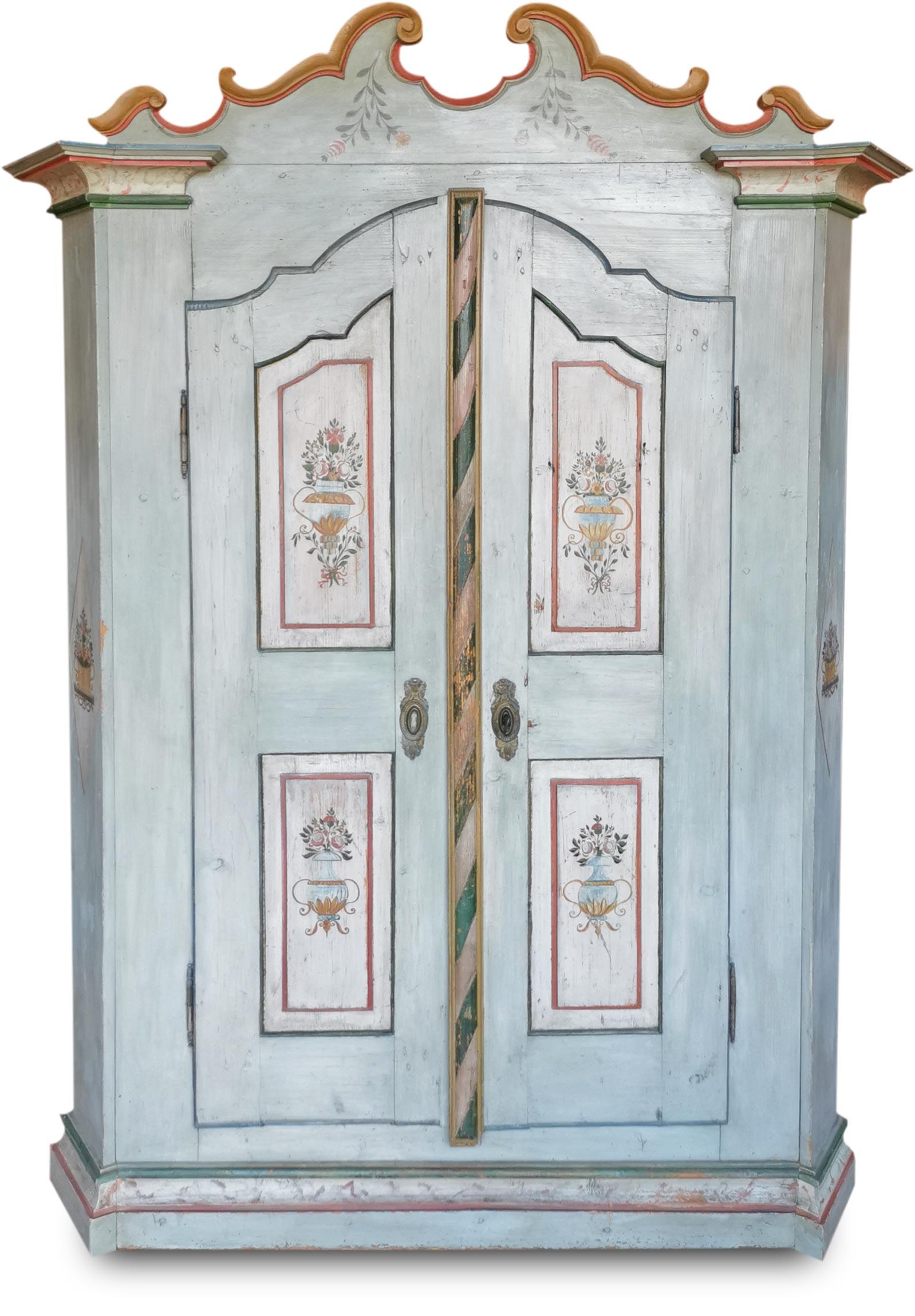 1850 Light Blue Floral Painted Wardrobe In Good Condition In Albignasego, IT
