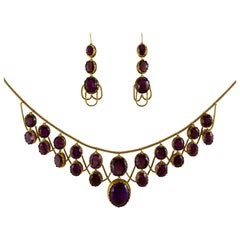 1850 Rare Yellow Gold and Amethyst Drapery Necklace Made in France