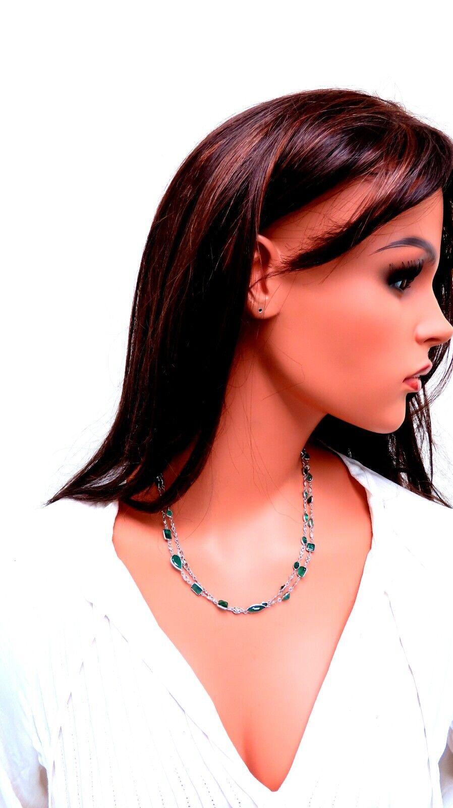 18.50 Carat Natural Emeralds Diamonds Yard Necklace 14 Karat For Sale 7