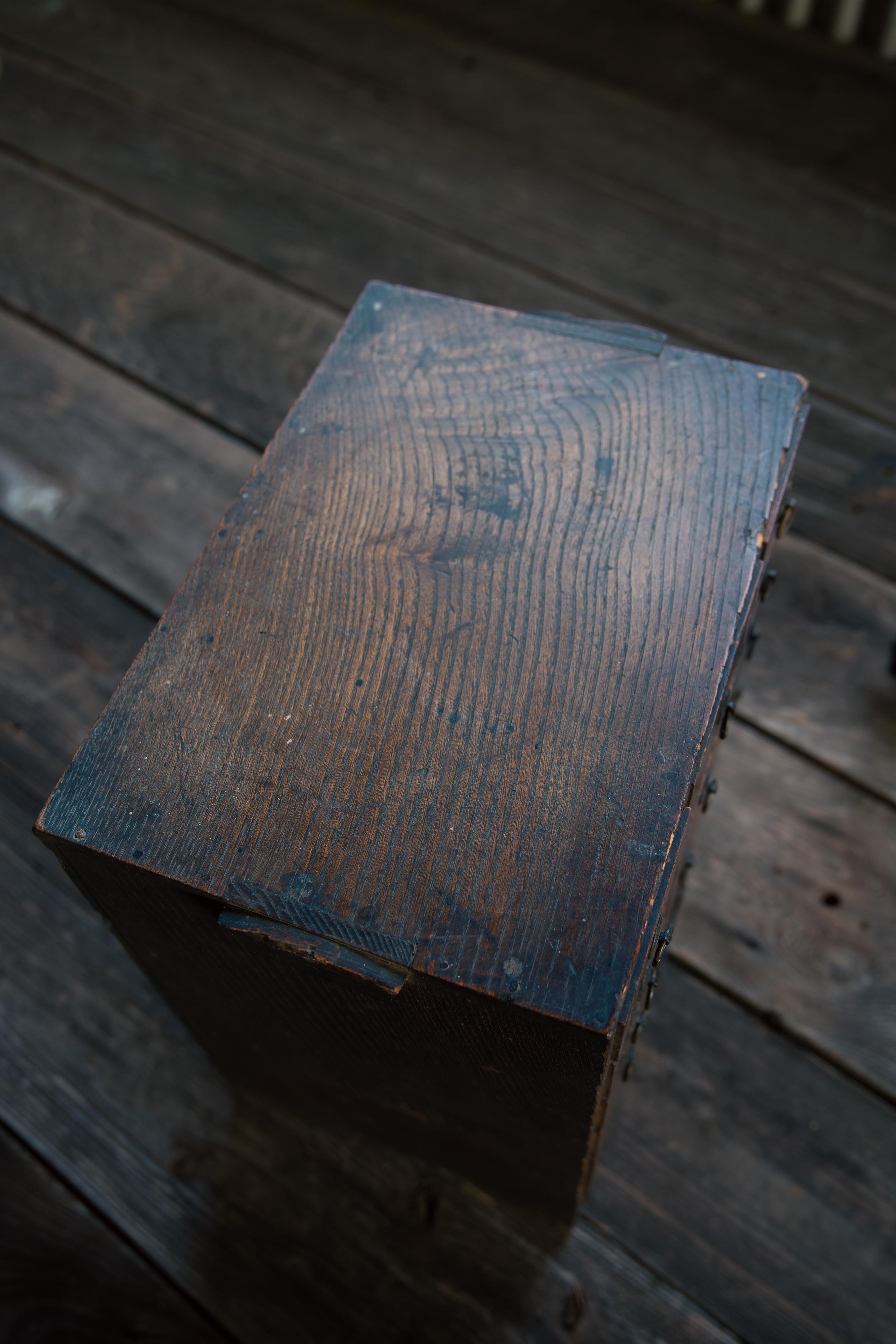 1850-70s late Edo Japanese antique mid size medicine chest. wabi sabi 12
