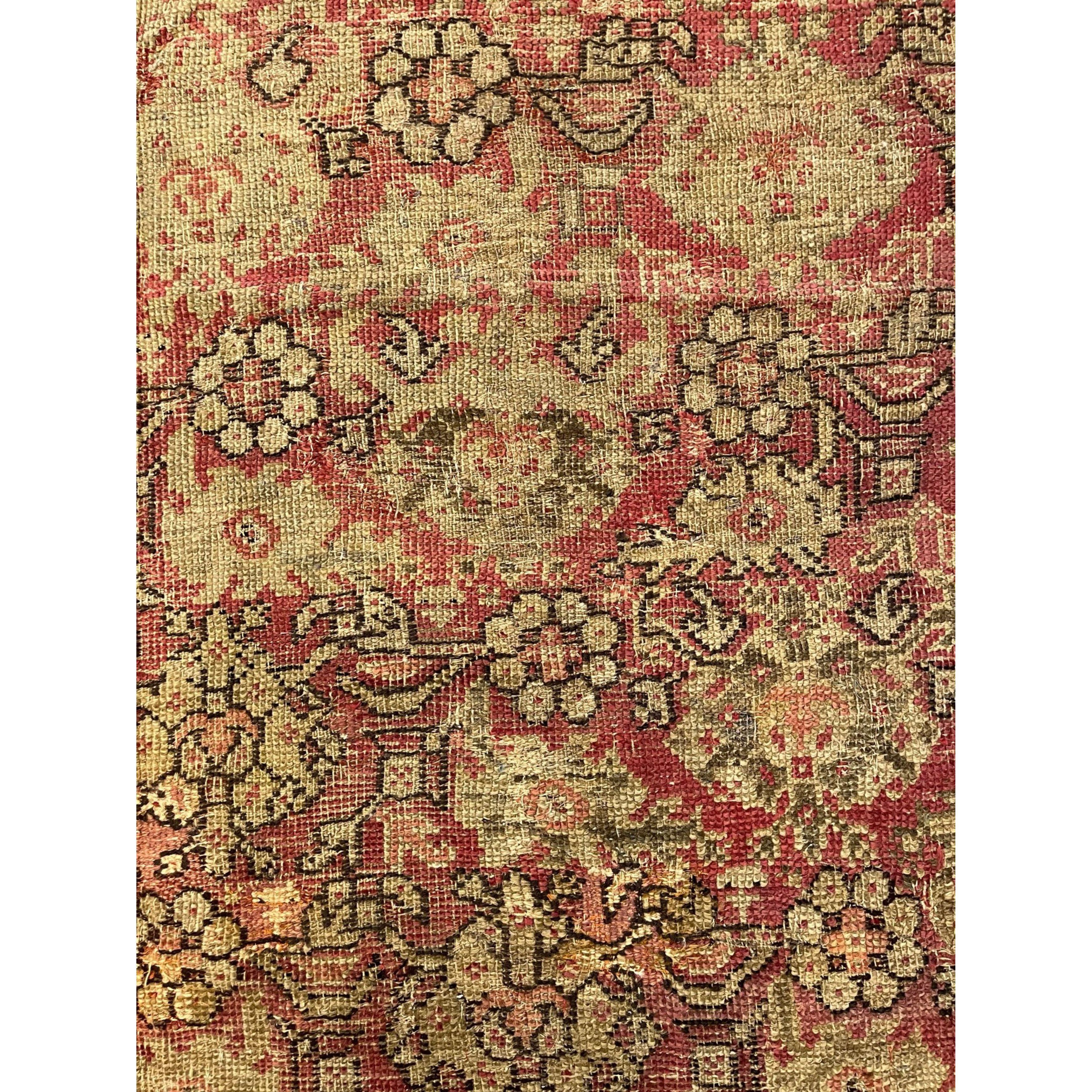 Ghiordes Rugs (also spelled Giordes) – The famous rugs of Ghiordes captured the hearts of European collectors in the 1700’s. Early Ghiordes prayer rugs are among the most iconic of their type in Anatolia and the surrounding area. They traditionally