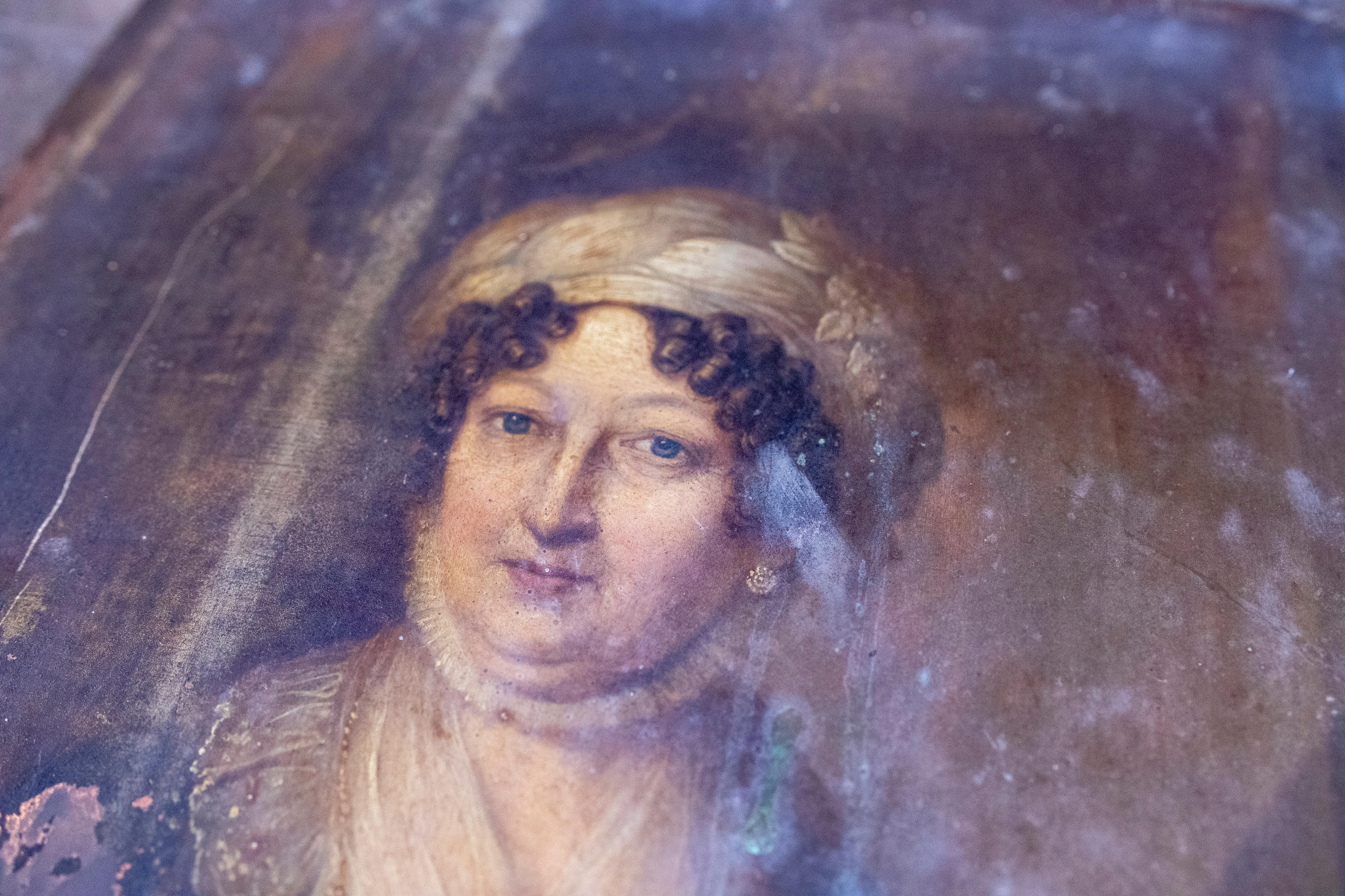 1850s Antique Portrait of a Woman on a Copper Plate For Sale 7