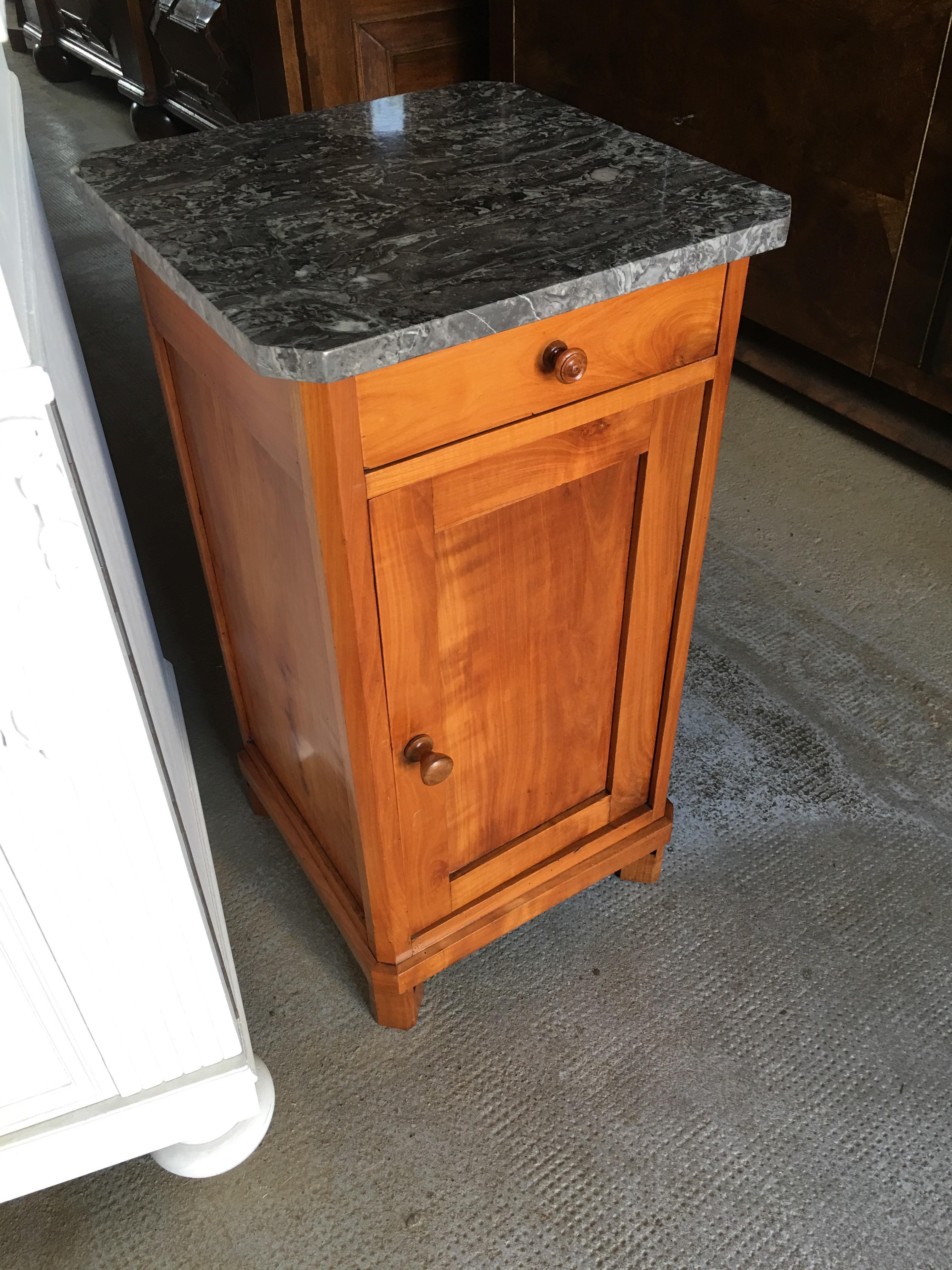 Veneer 1850s Biedermeier Cherry Tree Commode with Original Marble Top For Sale