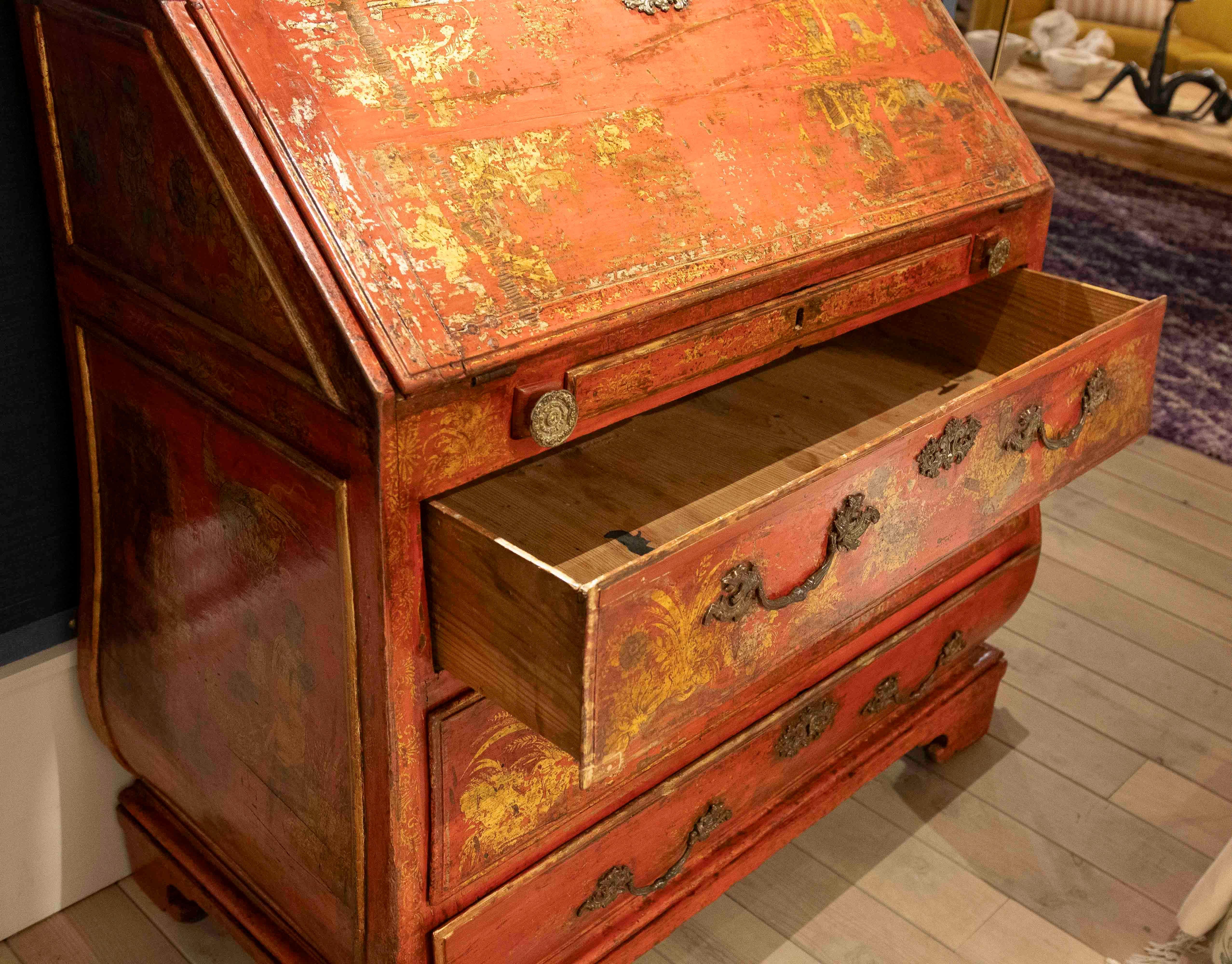 1850s Chinese Lacquered Style Secretaire with Decoration of Traditional Scenes For Sale 10