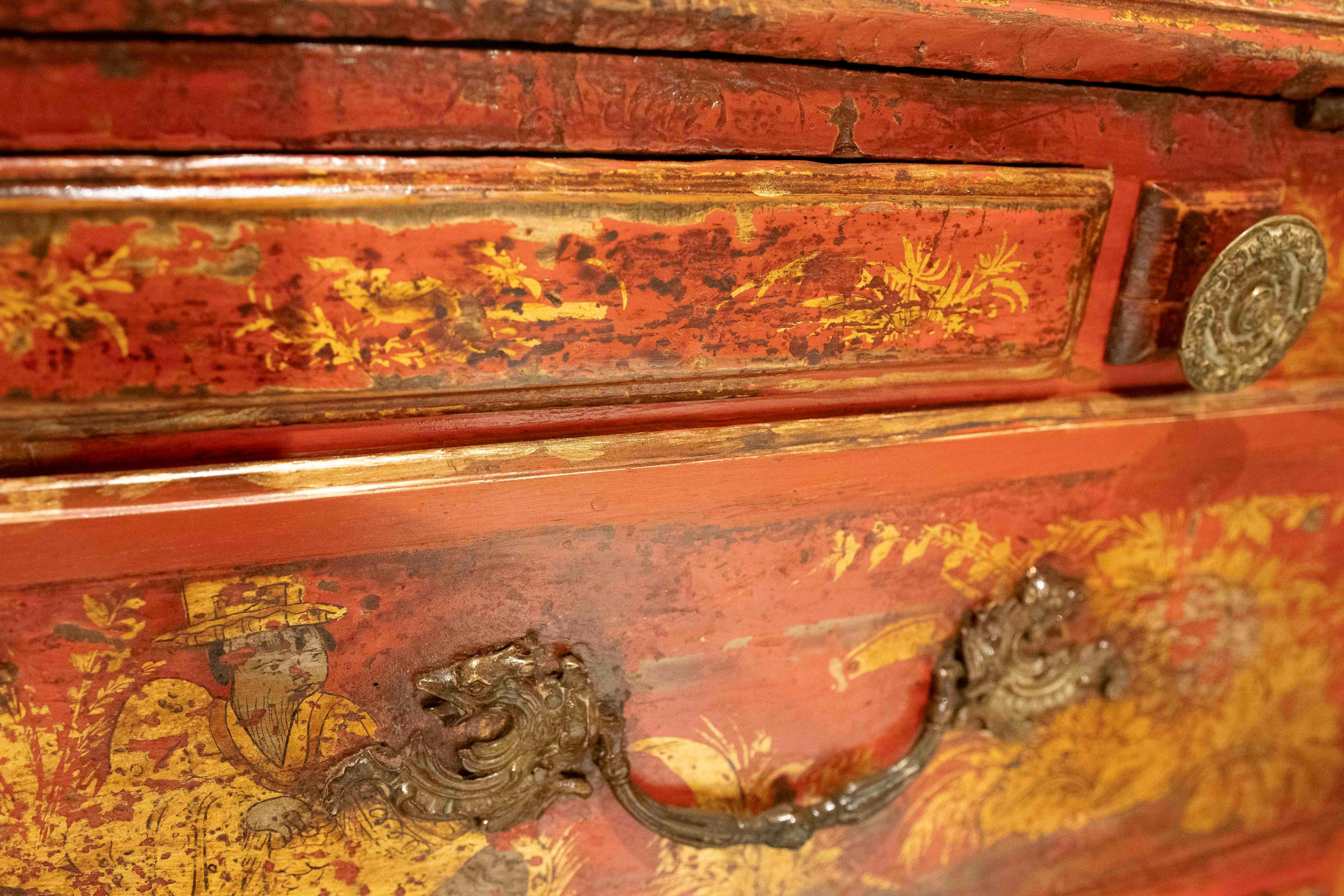 1850s Chinese Lacquered Style Secretaire with Decoration of Traditional Scenes For Sale 14