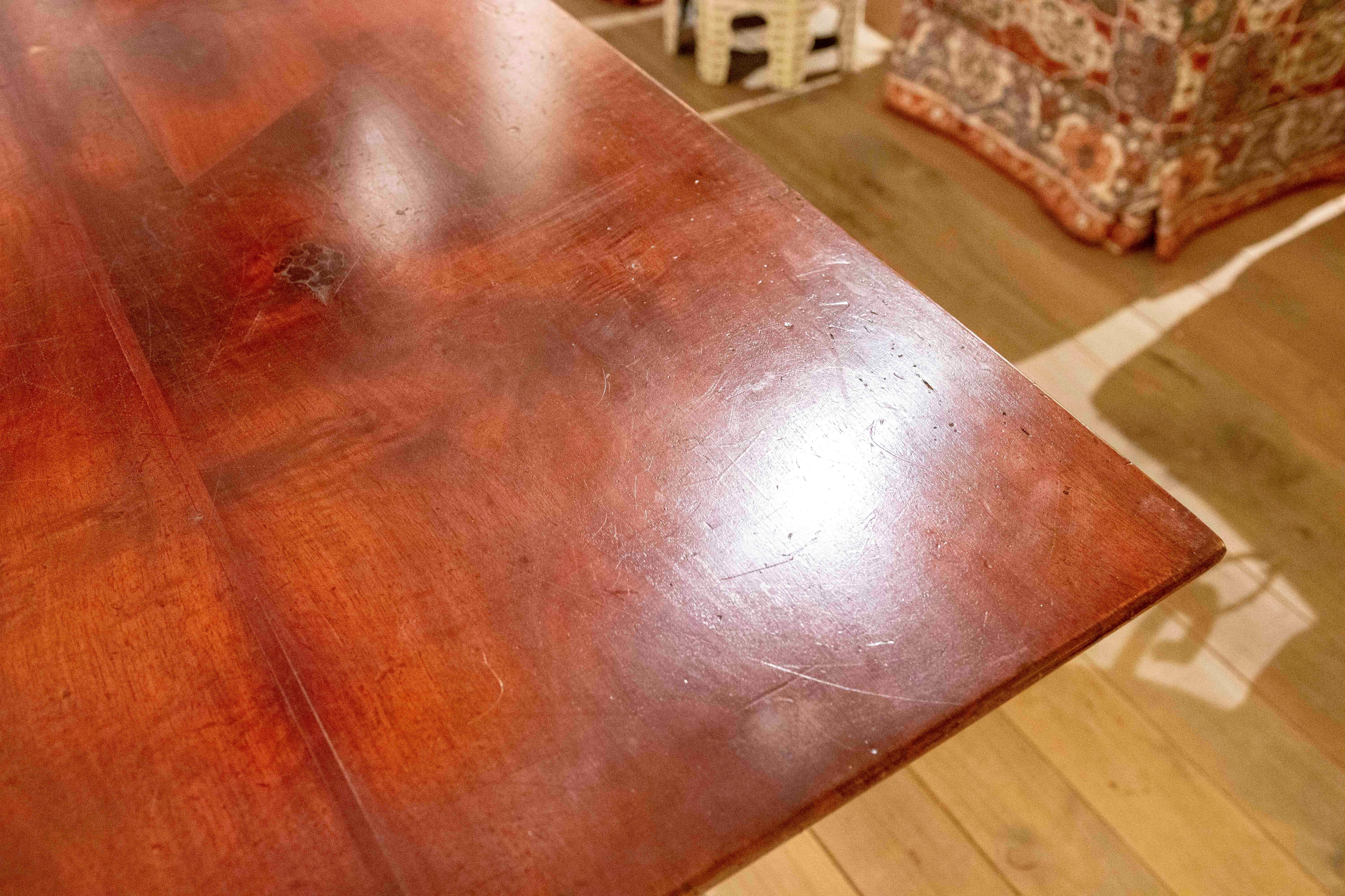 1850s Classic Style Rectangular Dining Table in Solid Wood For Sale 7