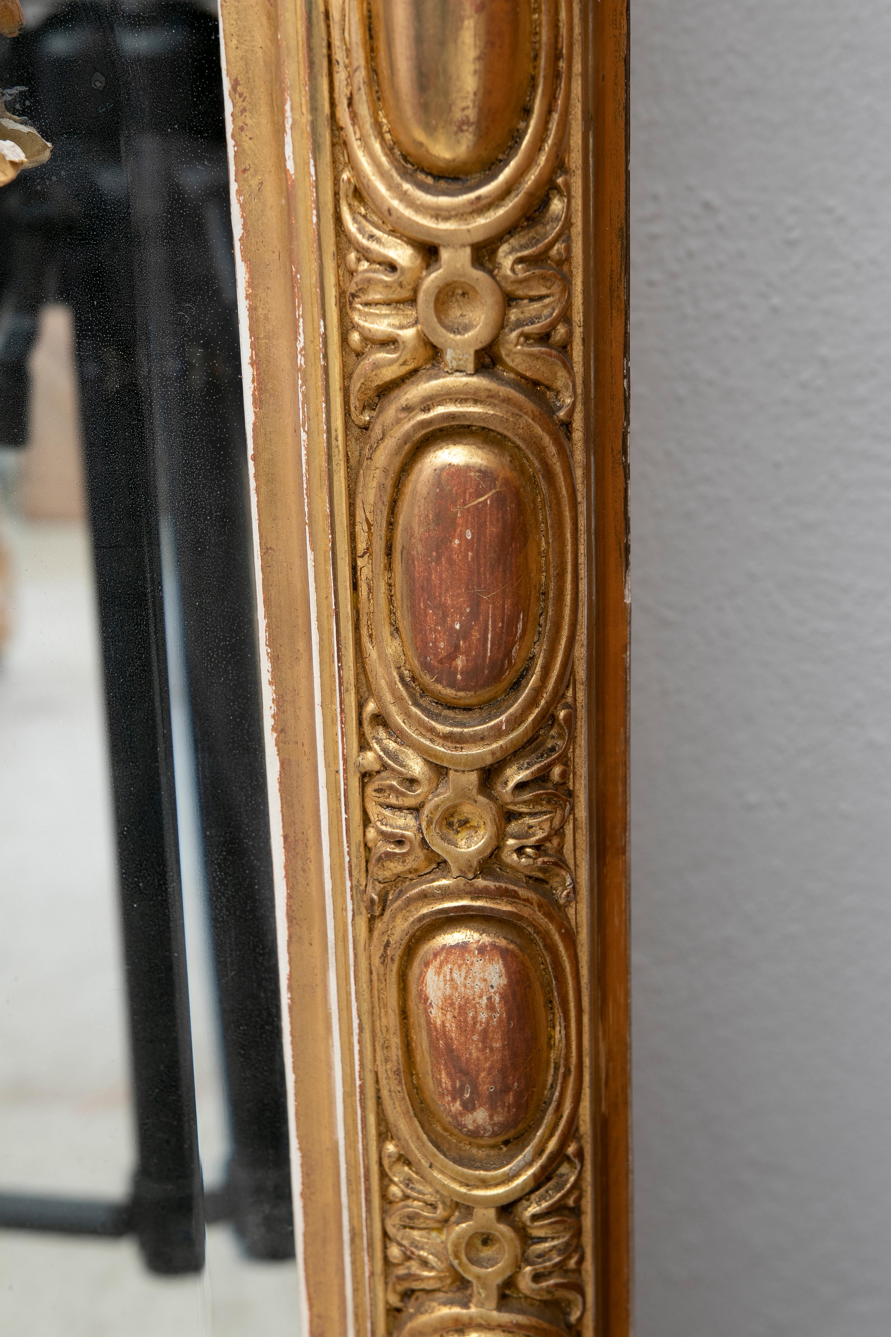 1850s French Gold Giltwood Wall Mirror w/ Acanthus Leaf Scrolls Decoration 9