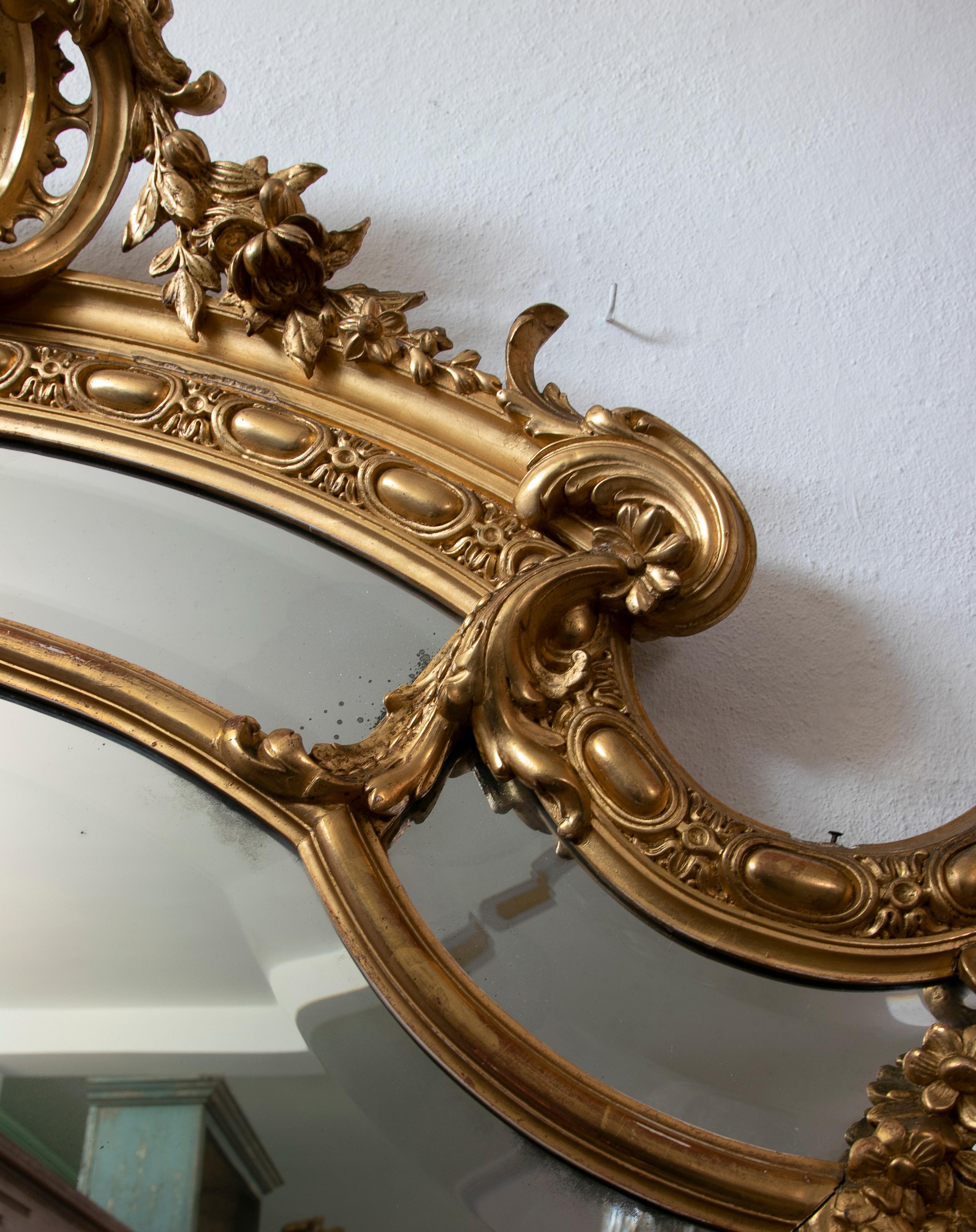 19th Century 1850s French Gold Giltwood Wall Mirror w/ Acanthus Leaf Scrolls Decoration